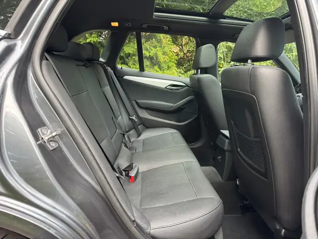 BMW X1 view 13