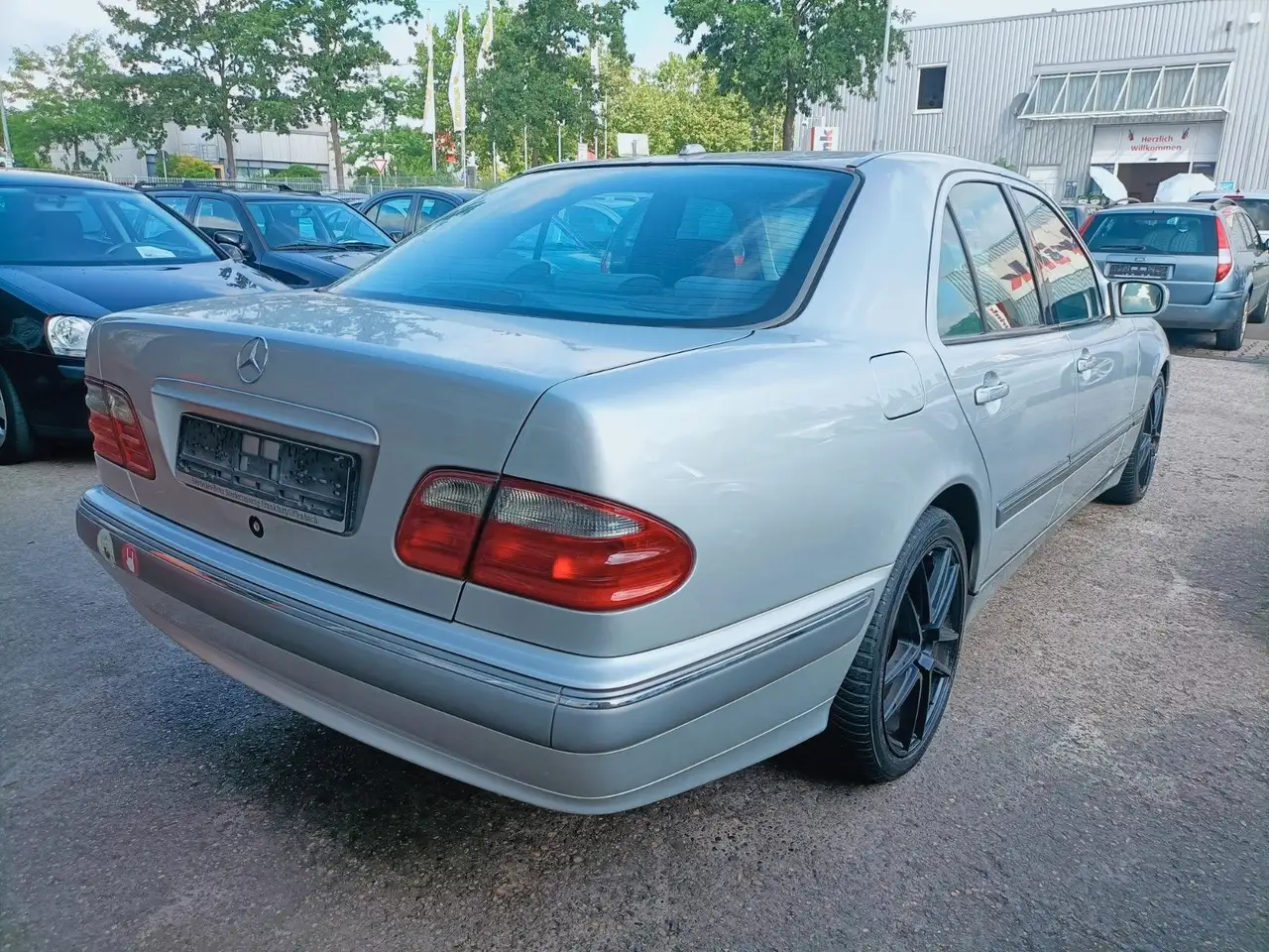 Mercedes-Benz E 280 Elegance /Klima/Temp./Autom./Allwetter/Alu, foto 6