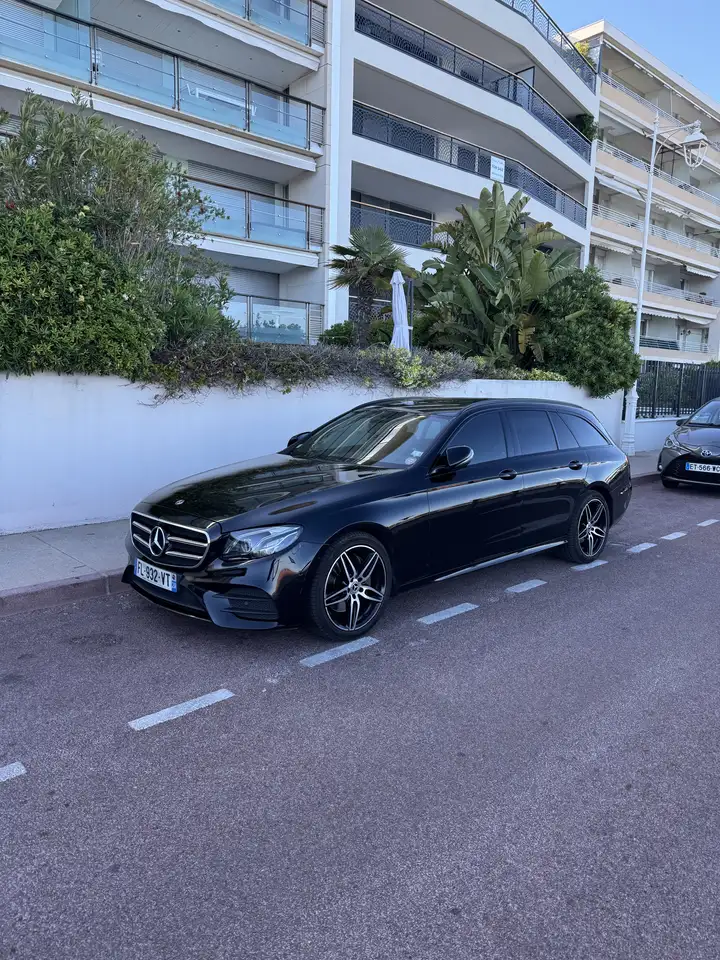 Mercedes-Benz E 220