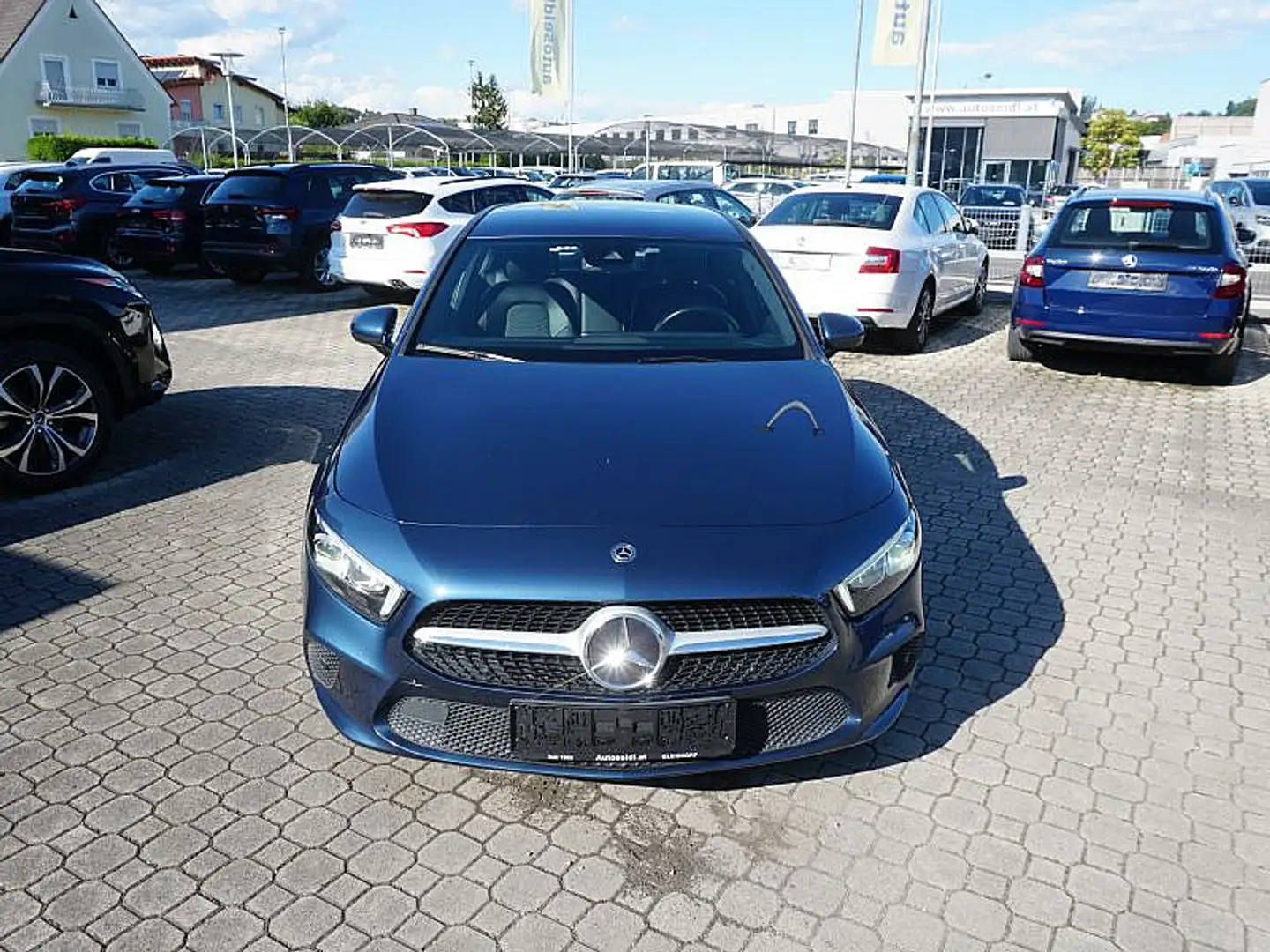 Mercedes-Benz A 180 d *LED+NAVI+KAMERA* Modrá - 2