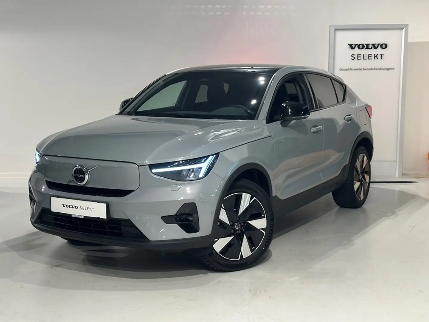 Volvo C40 Recharge ultimate Extended Range Grijs - 1