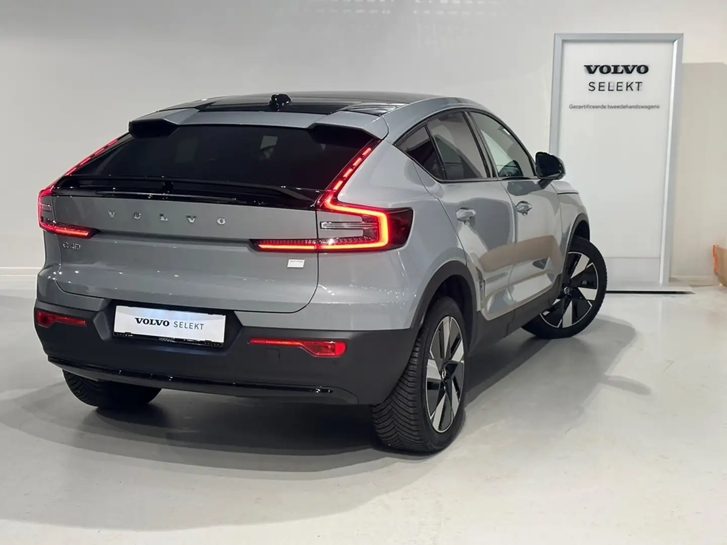 Volvo C40 Recharge ultimate Extended Range Grijs - 2