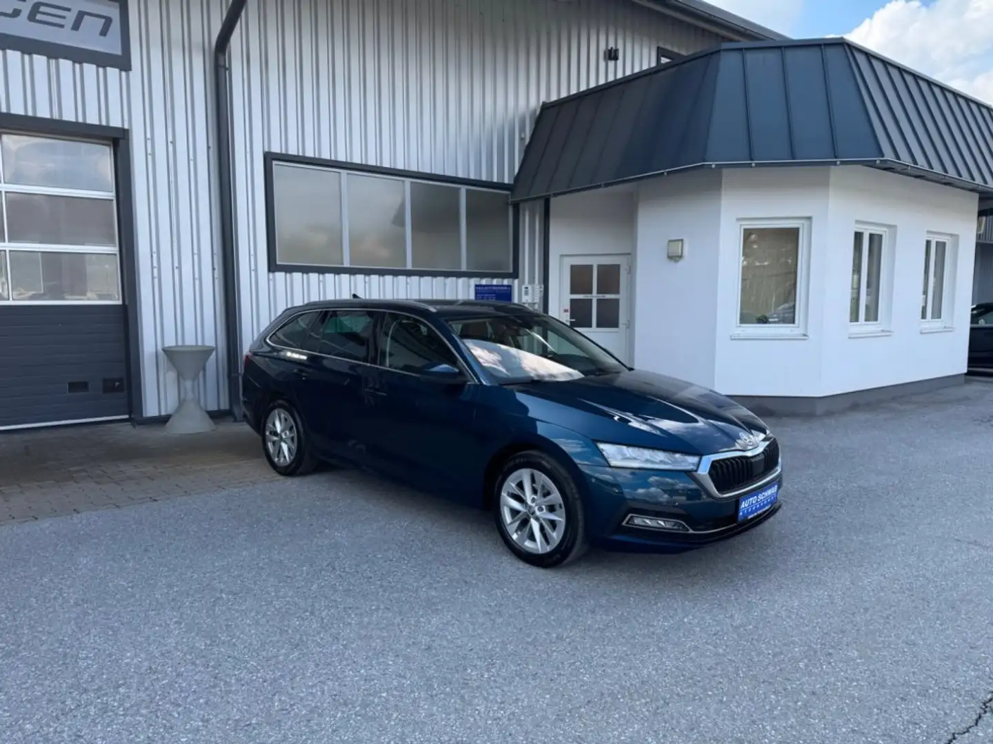 Skoda Octavia Combi Style TSI ACT Blau - 1