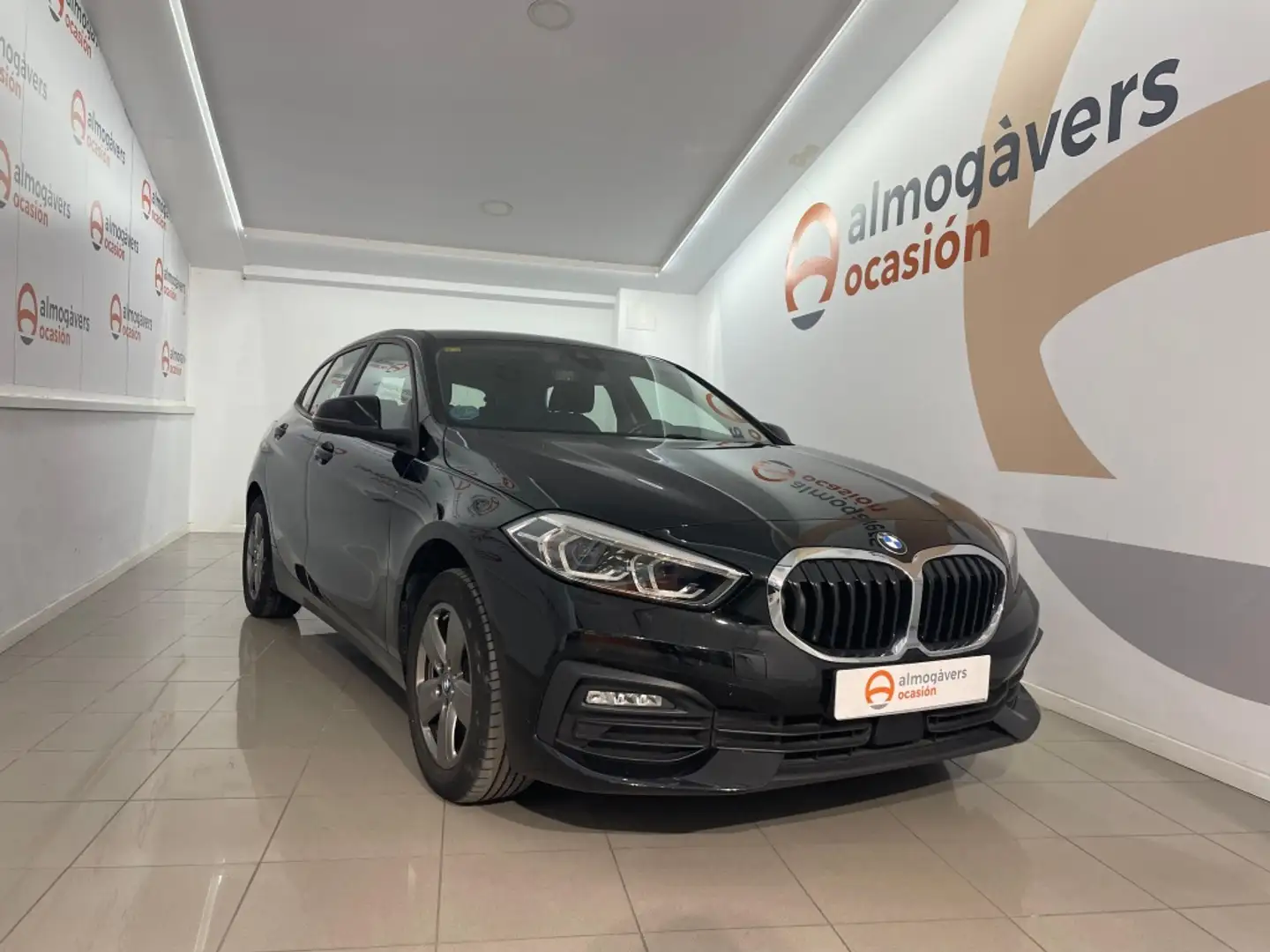 BMW 116 116d Negro - 1