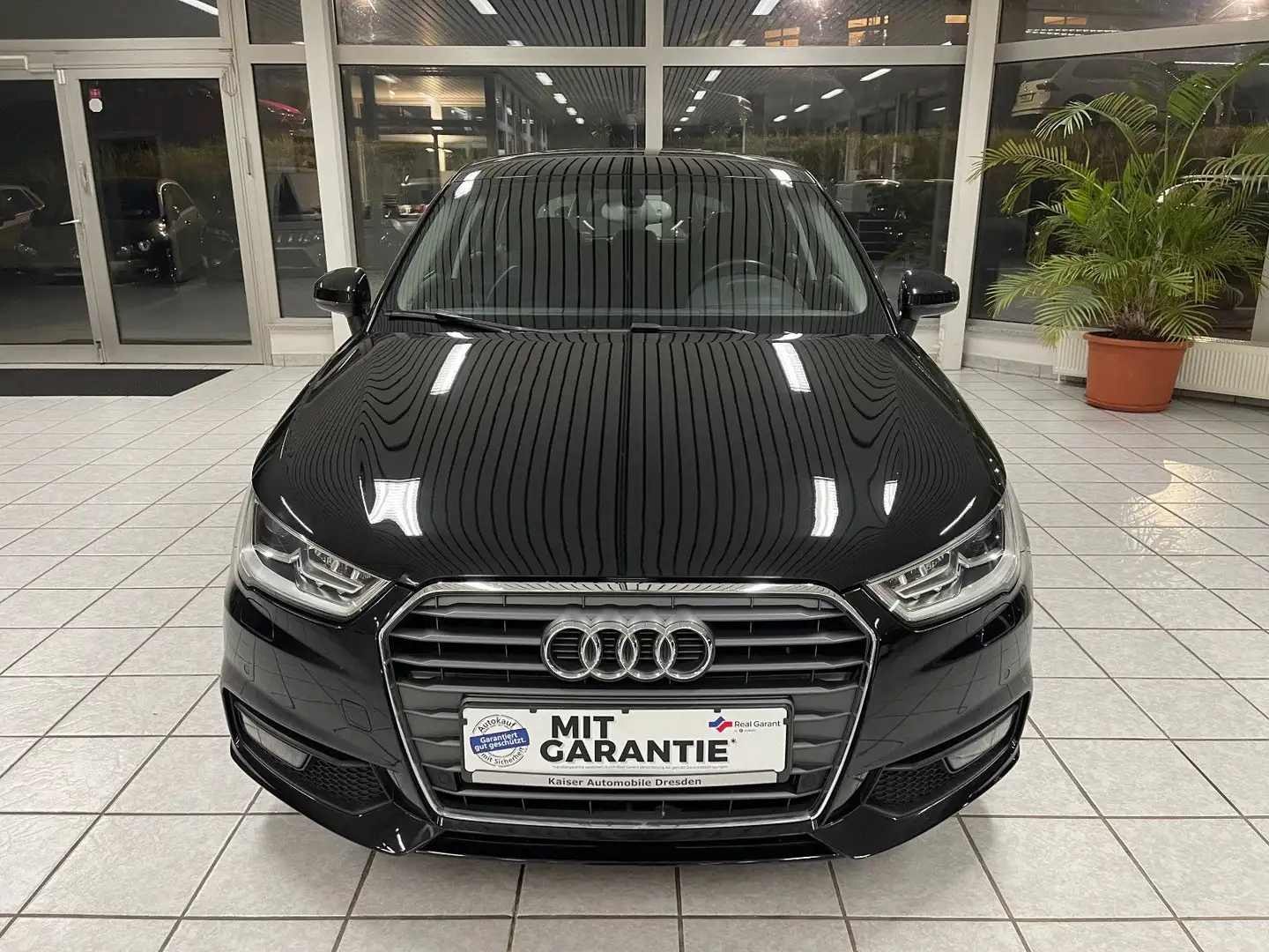 Audi A1 Sportback design *LED*LEDER*Tempomat* Noir - 2