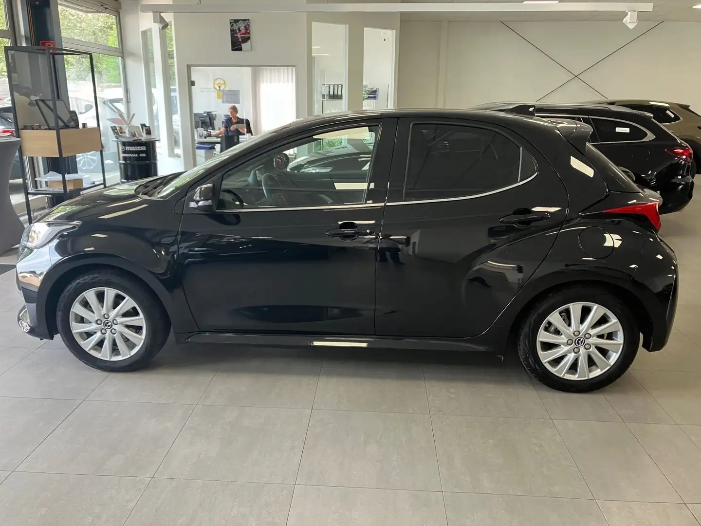 Mazda 2 Hybrid SHZ|Climaaut.|CarPlay|Kamera|LED|Alu Noir - 2
