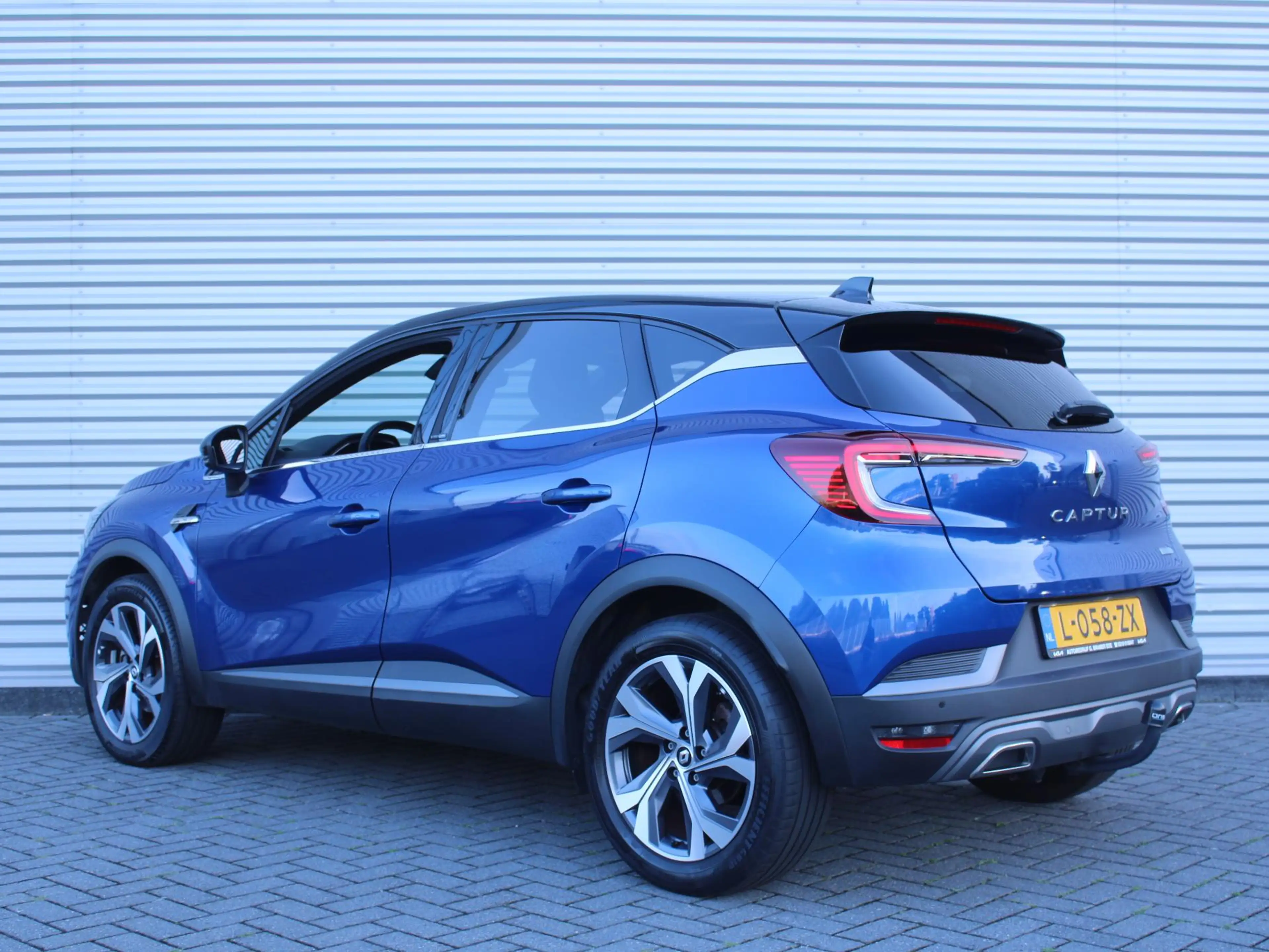 Renault Captur 1.6 E-Tech Hybrid 145 R.S. Line Automaat | Navi | — photo 6