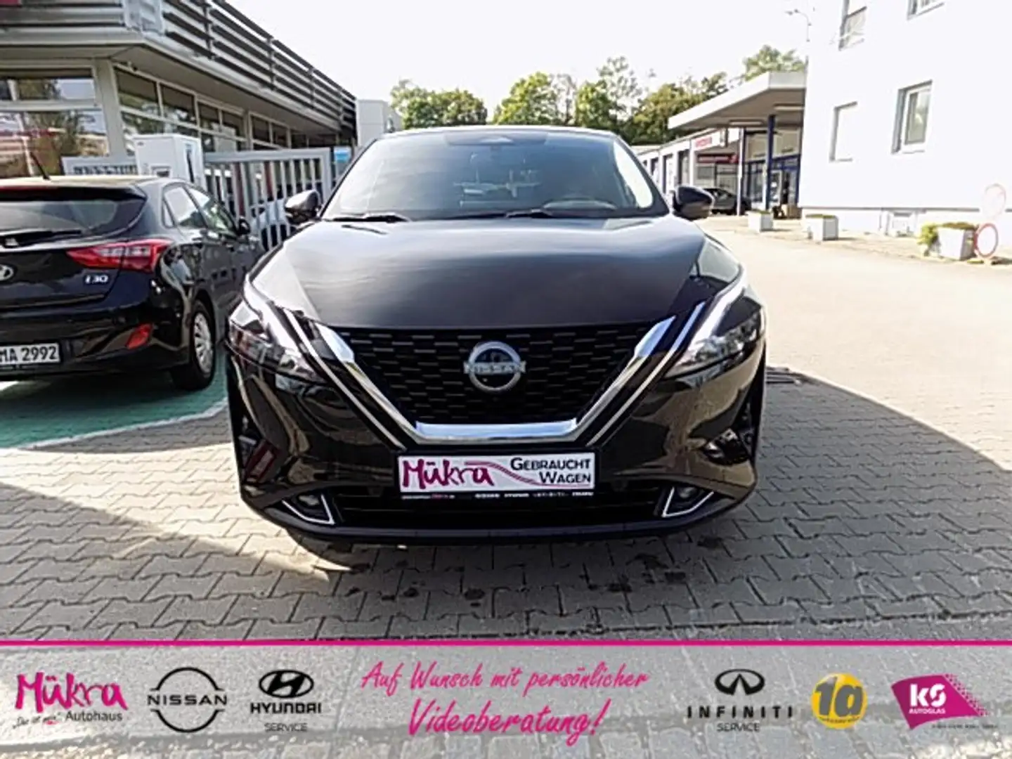 Nissan Qashqai N-Connecta 1.3 DIG-T MHEV 158PS AT Klima Navi Schwarz - 2