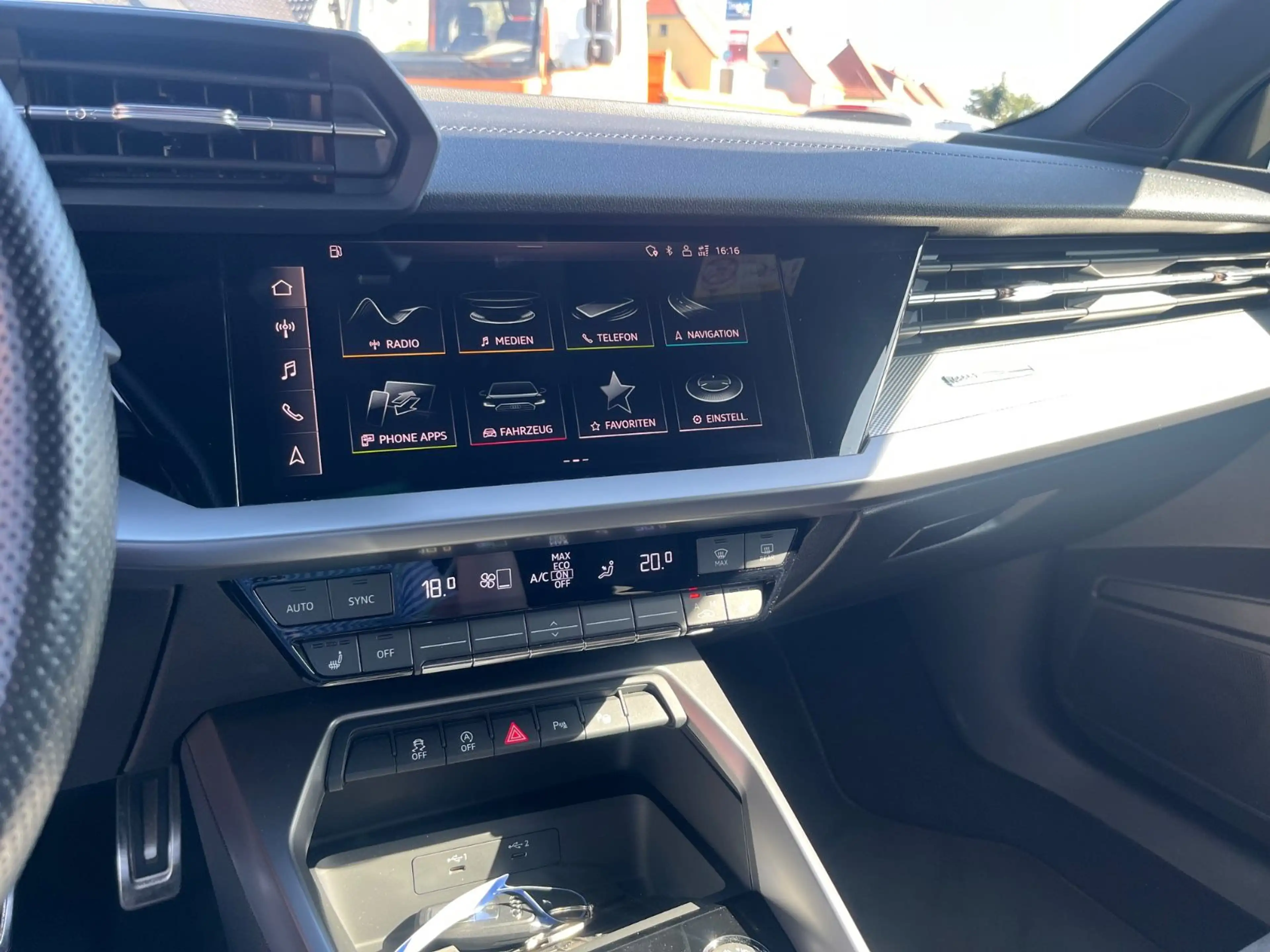Audi A3 Sportback 35 TFSI advanced*s-line*Garantie* — photo 36