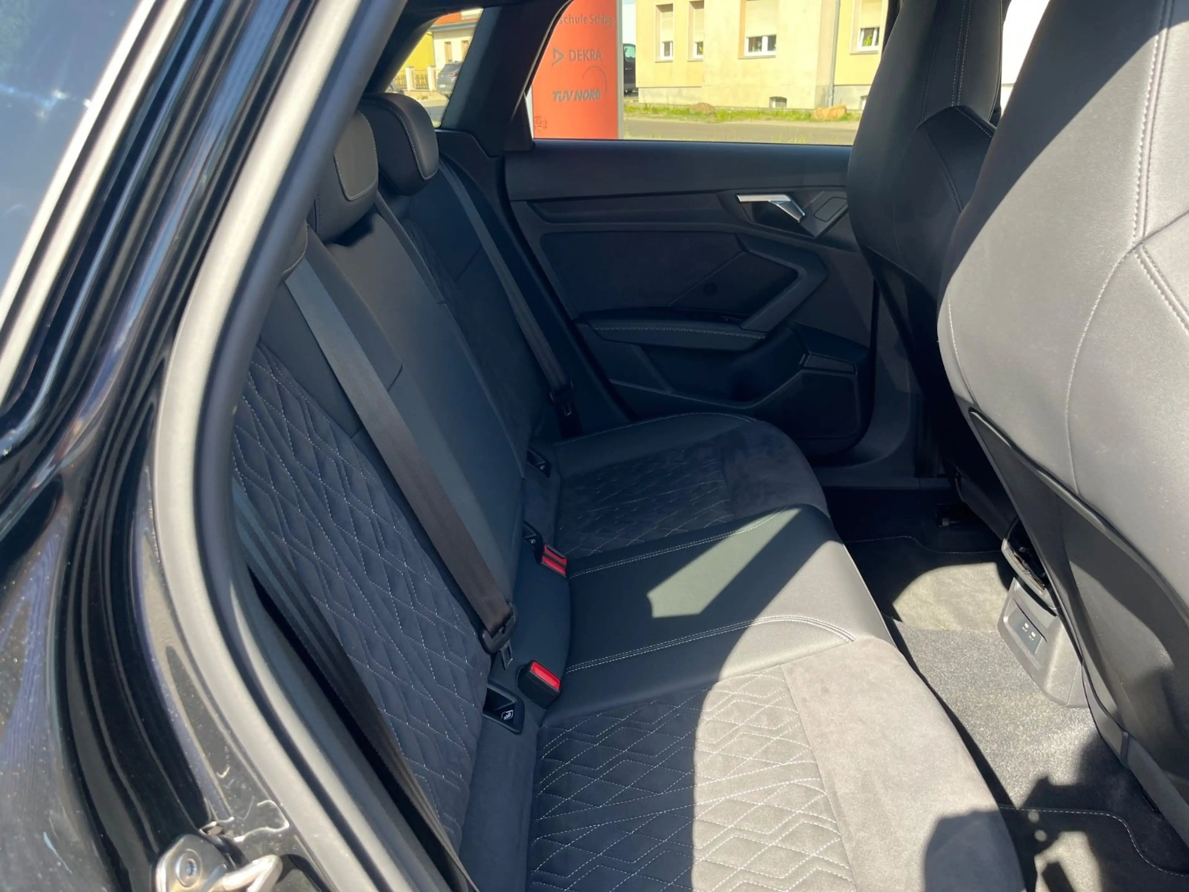 Audi A3 Sportback 35 TFSI advanced*s-line*Garantie* — photo 24