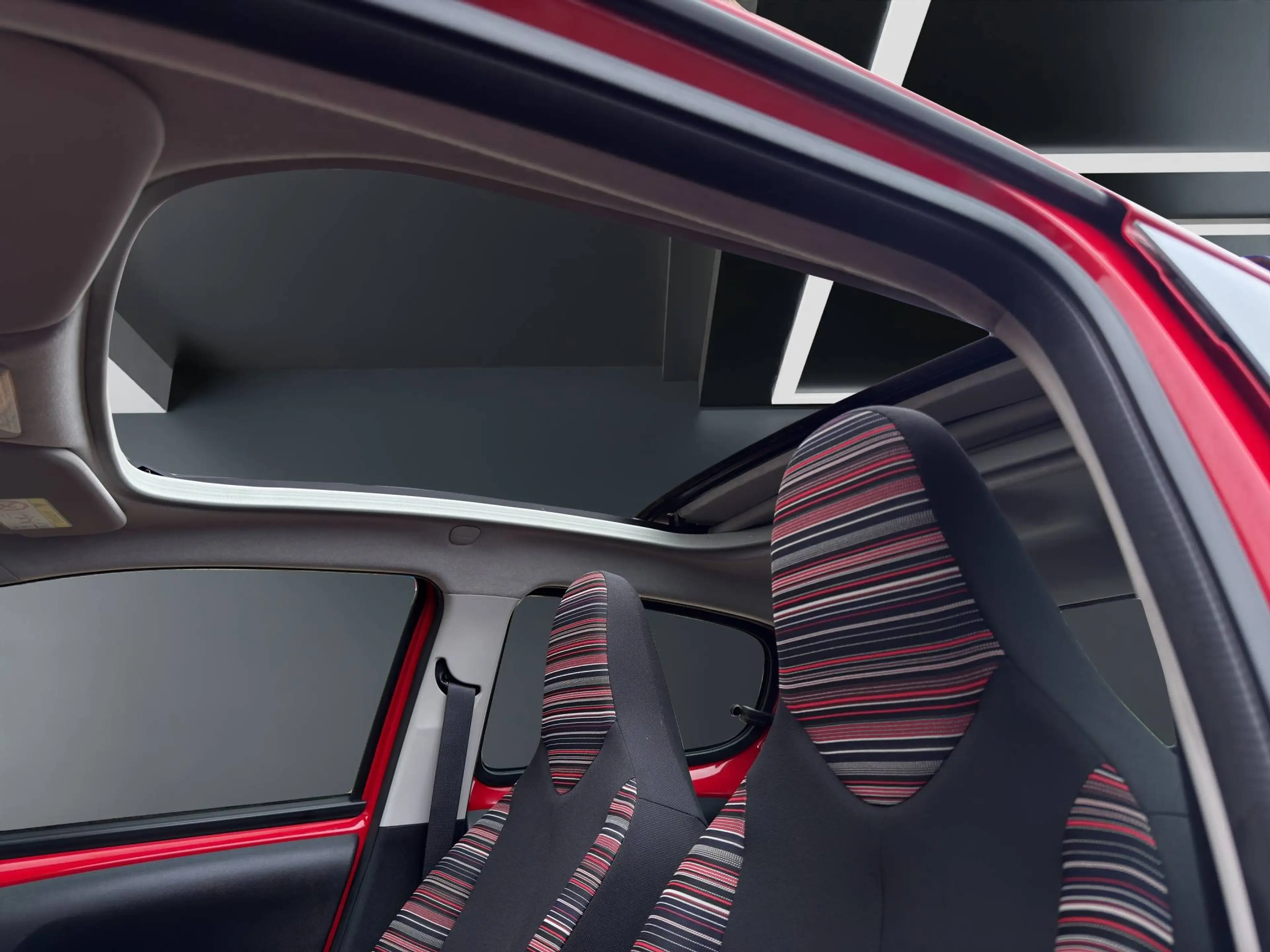 Citroen C1 Shine — photo 10