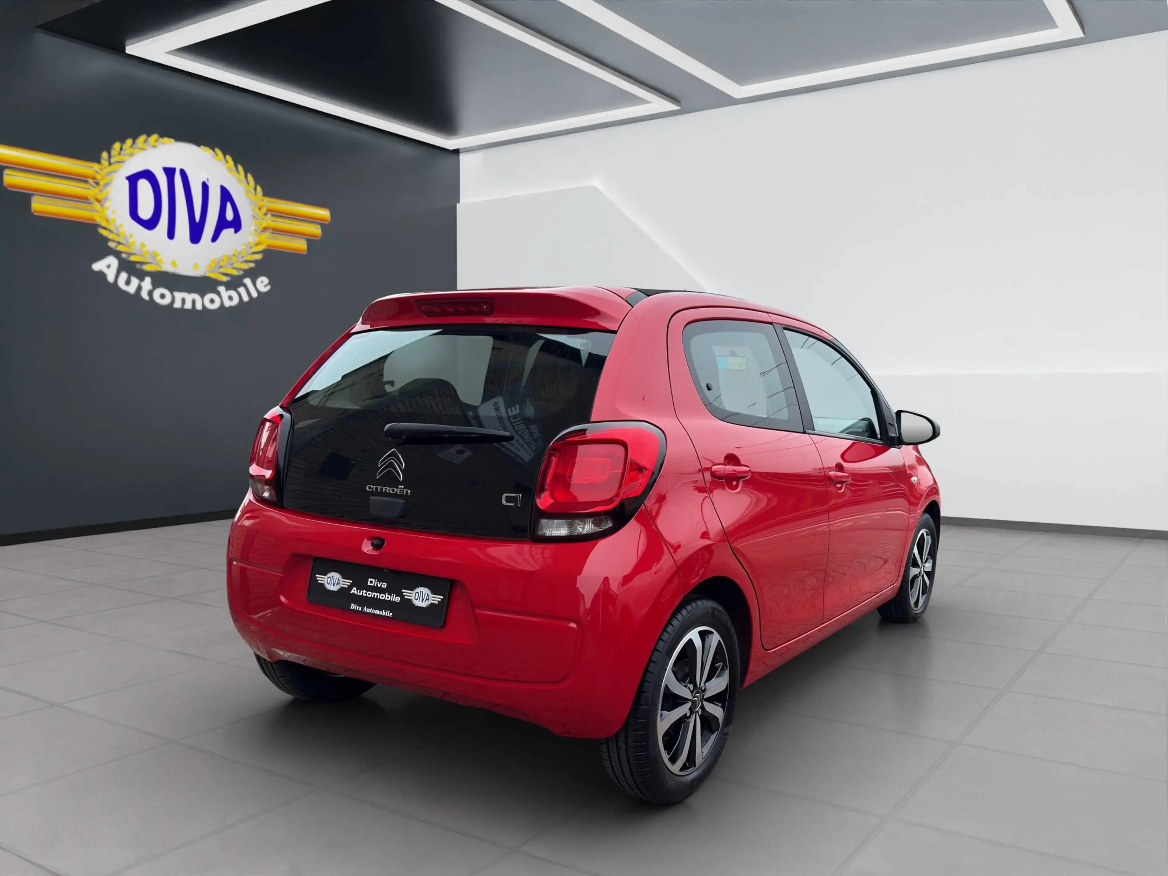 Citroen C1 Shine — photo 2