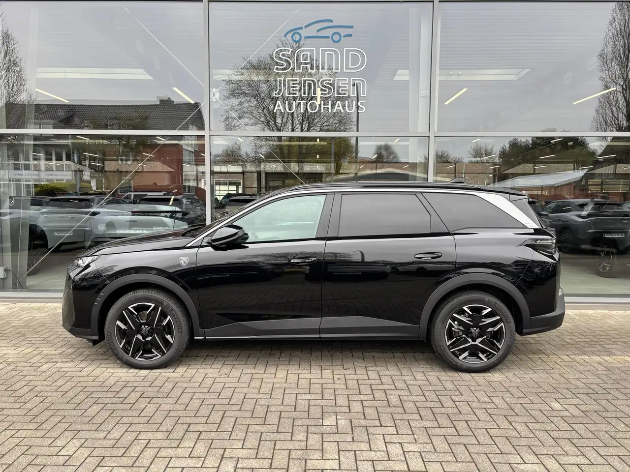 Peugeot 5008 GT 145 MHEV EAT 7-Sitz ACC Navi LED Kamera 3