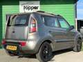 Kia Soul 1.6 X-tra | Airco | Trekhaak | ParkeerSensor | Grijs - thumbnail 2