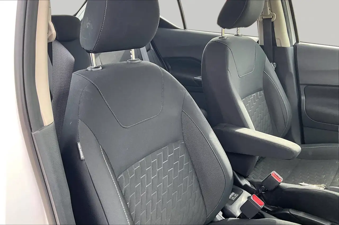 Nissan Kicks снимка Nissan Kicks