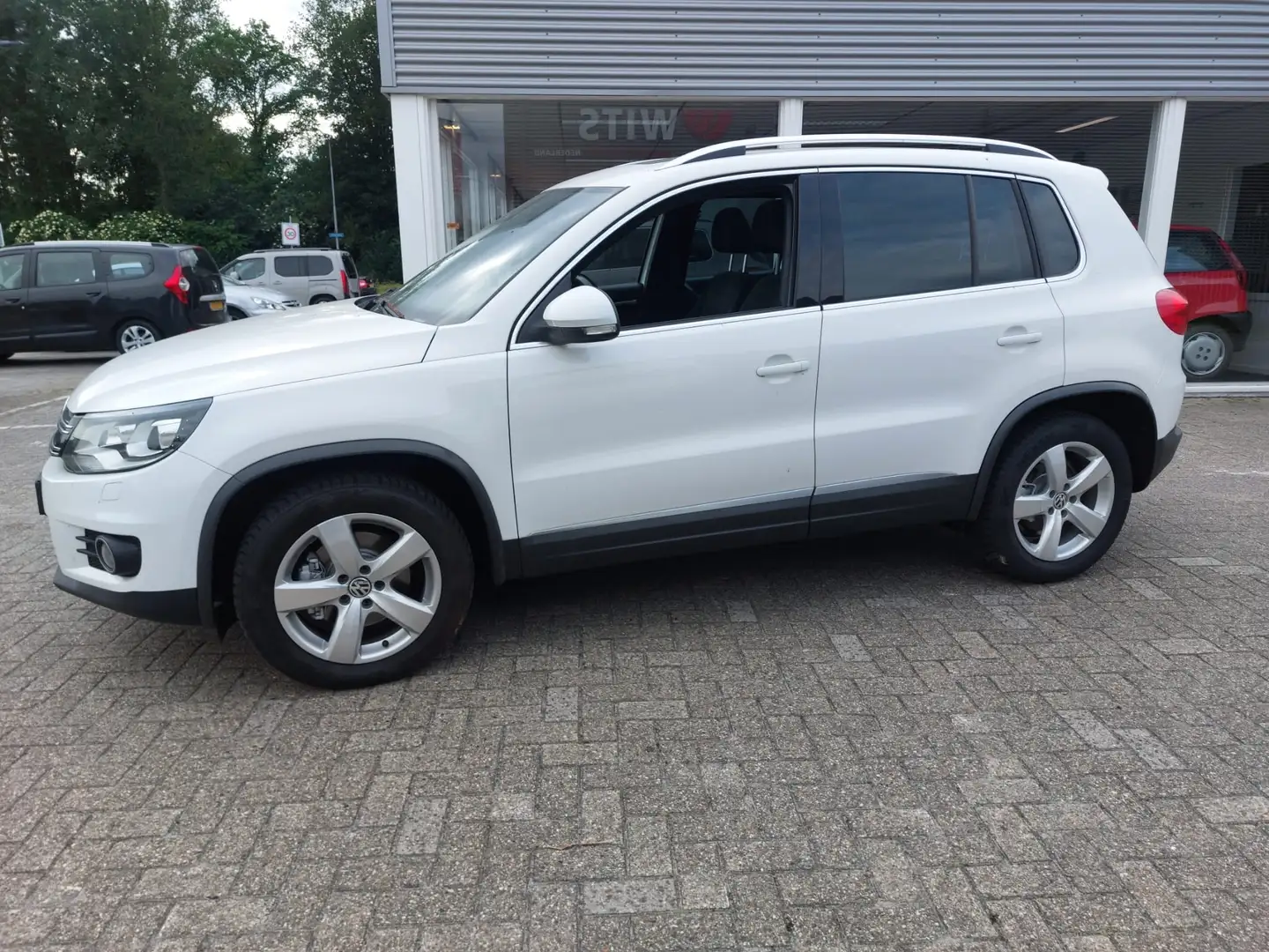 Volkswagen Tiguan 1.4 TSI Sport&Style Weiß - 2