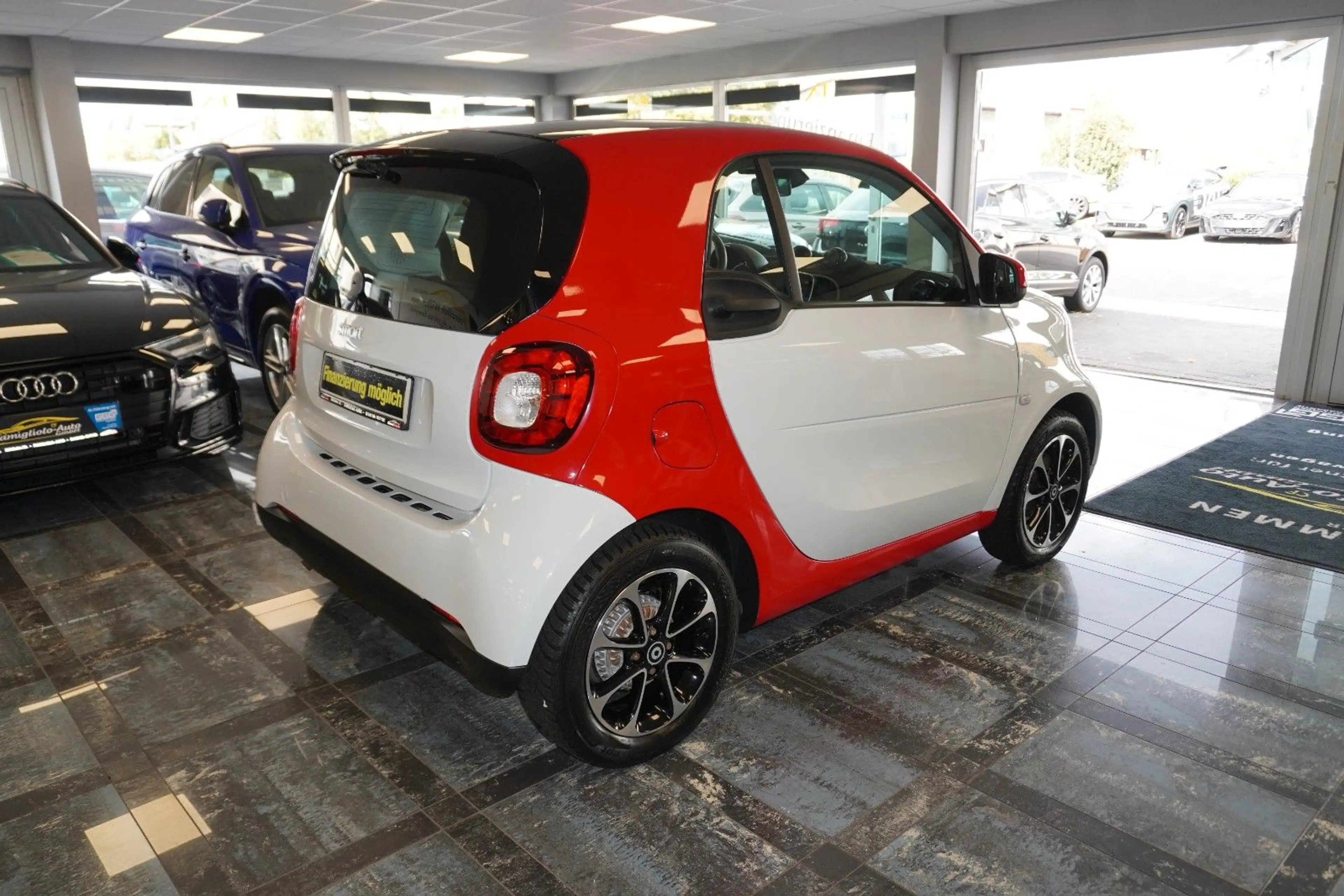 smart forTwo coupe/Leder/Navi/SHZ/Aluräder/GaWa/Pano — photo 10