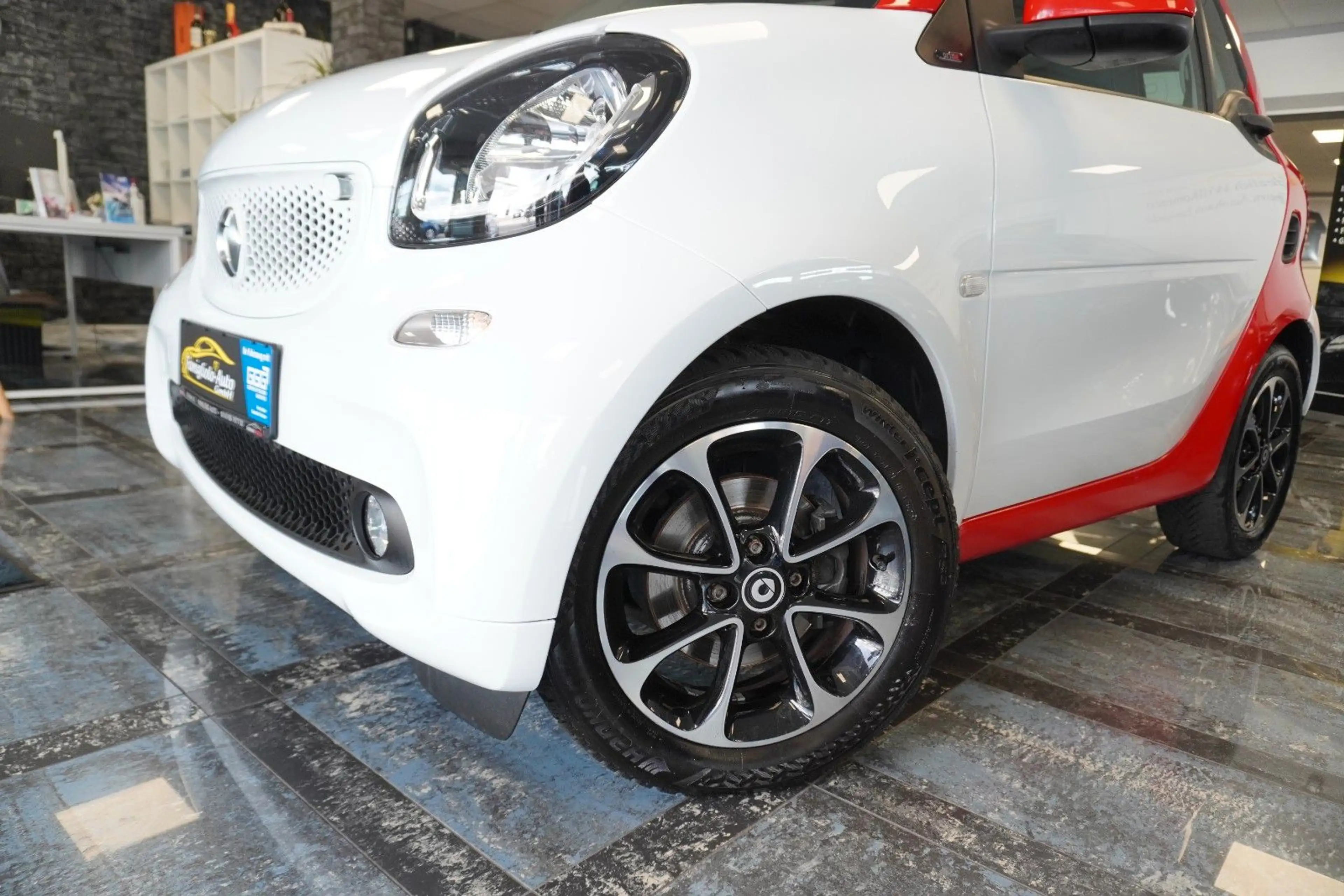 smart forTwo coupe/Leder/Navi/SHZ/Aluräder/GaWa/Pano — photo 5