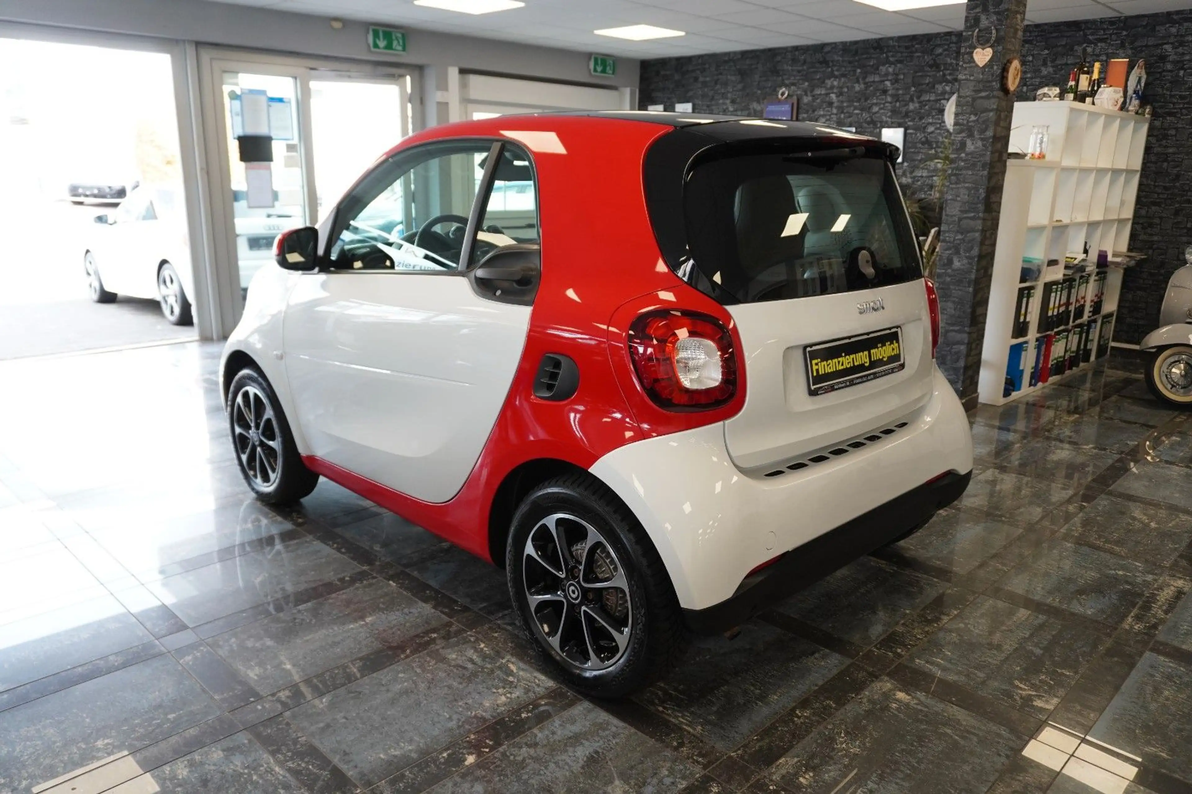 smart forTwo coupe/Leder/Navi/SHZ/Aluräder/GaWa/Pano — photo 15