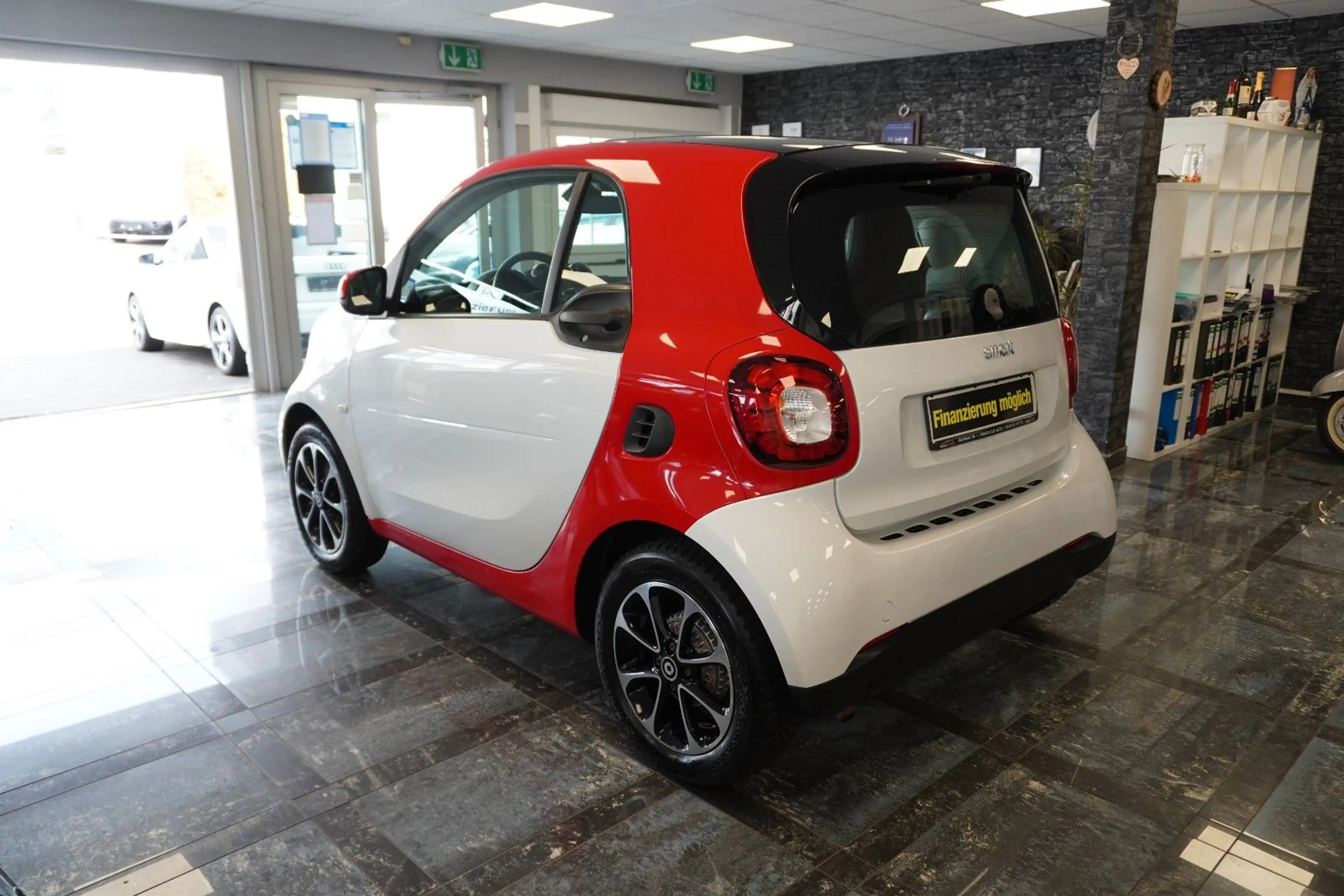 smart forTwo coupe/Leder/Navi/SHZ/Aluräder/GaWa/Pano — photo 14