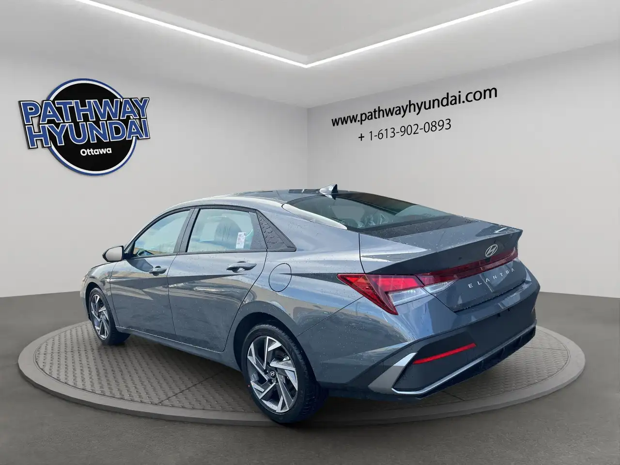 Hyundai ELANTRA снимка Hyundai ELANTRA