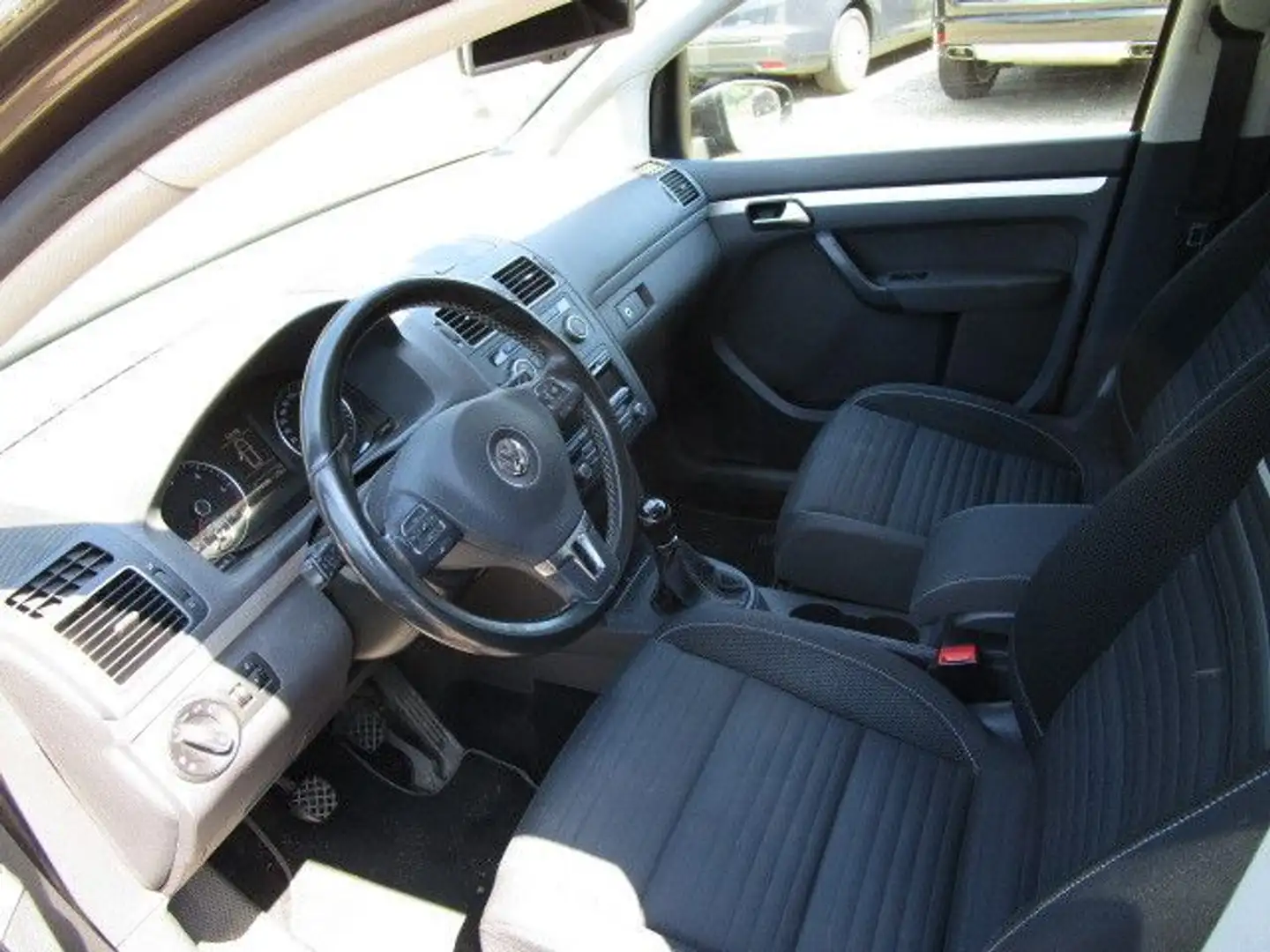 Volkswagen Touran Cup Klimaautomatik 4xAlu 4xReifen Euro5 Marrone - 1