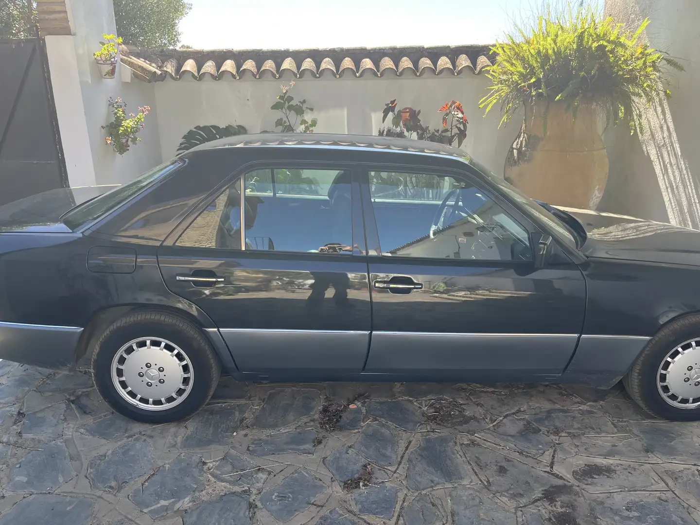 Mercedes-Benz E 230 - 2