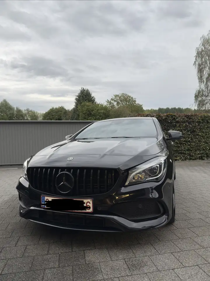 Mercedes-Benz CLA 180