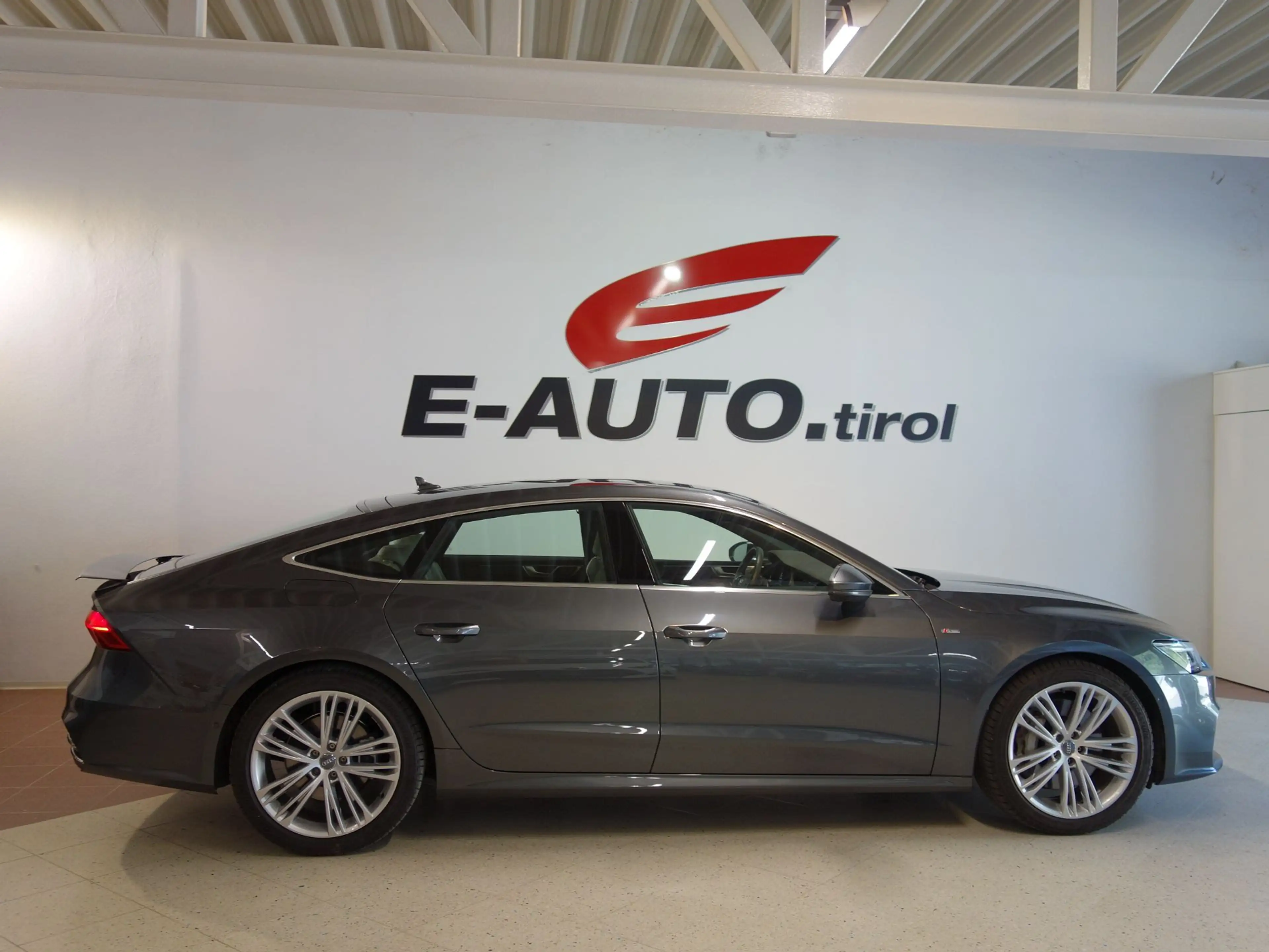 Audi A7 SB 55 TFSI quattro S-tronic *S-LINE *ASSISTENZ *M — photo 11