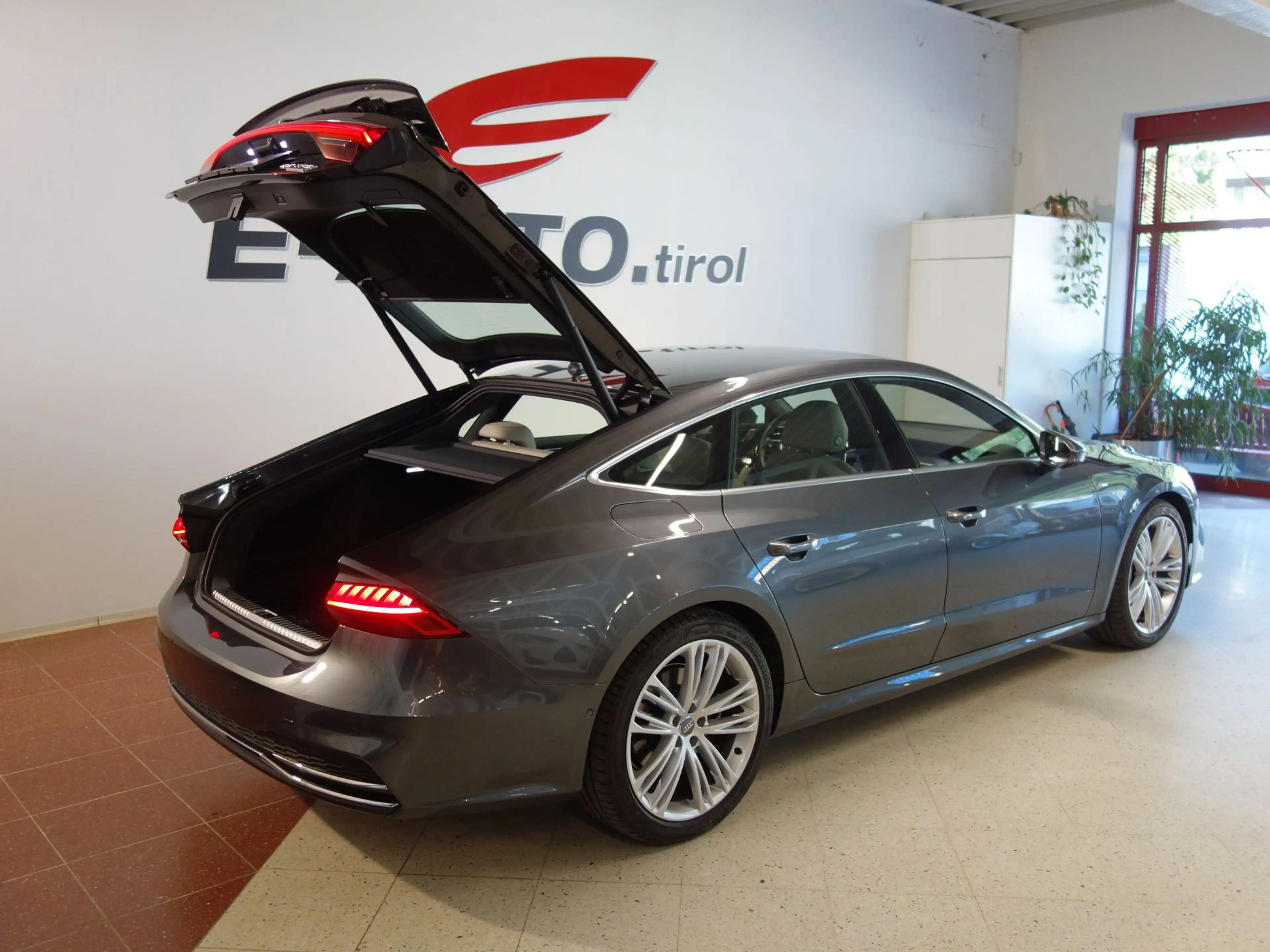 Audi A7 SB 55 TFSI quattro S-tronic *S-LINE *ASSISTENZ *M — photo 10