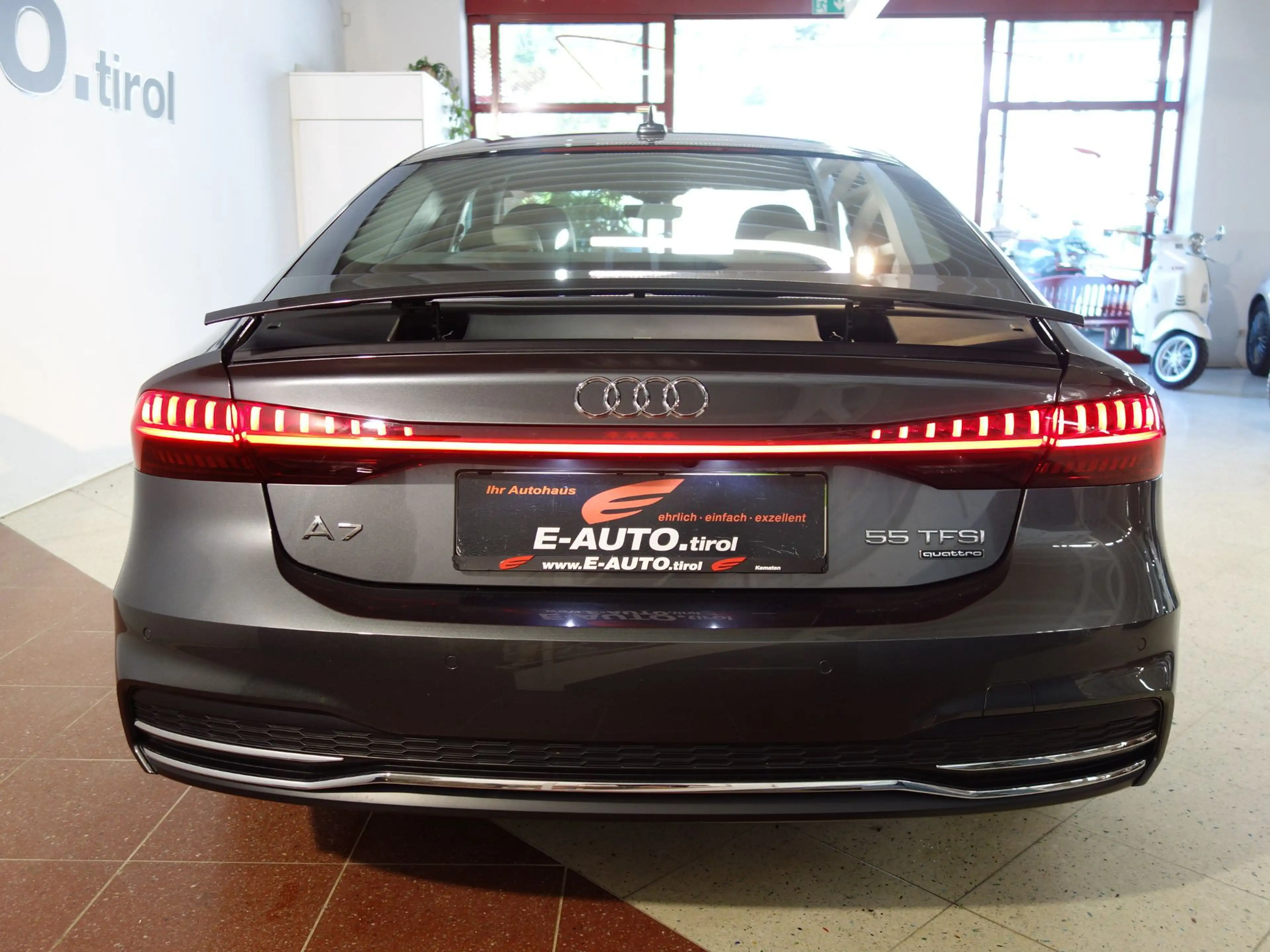 Audi A7 SB 55 TFSI quattro S-tronic *S-LINE *ASSISTENZ *M — photo 8