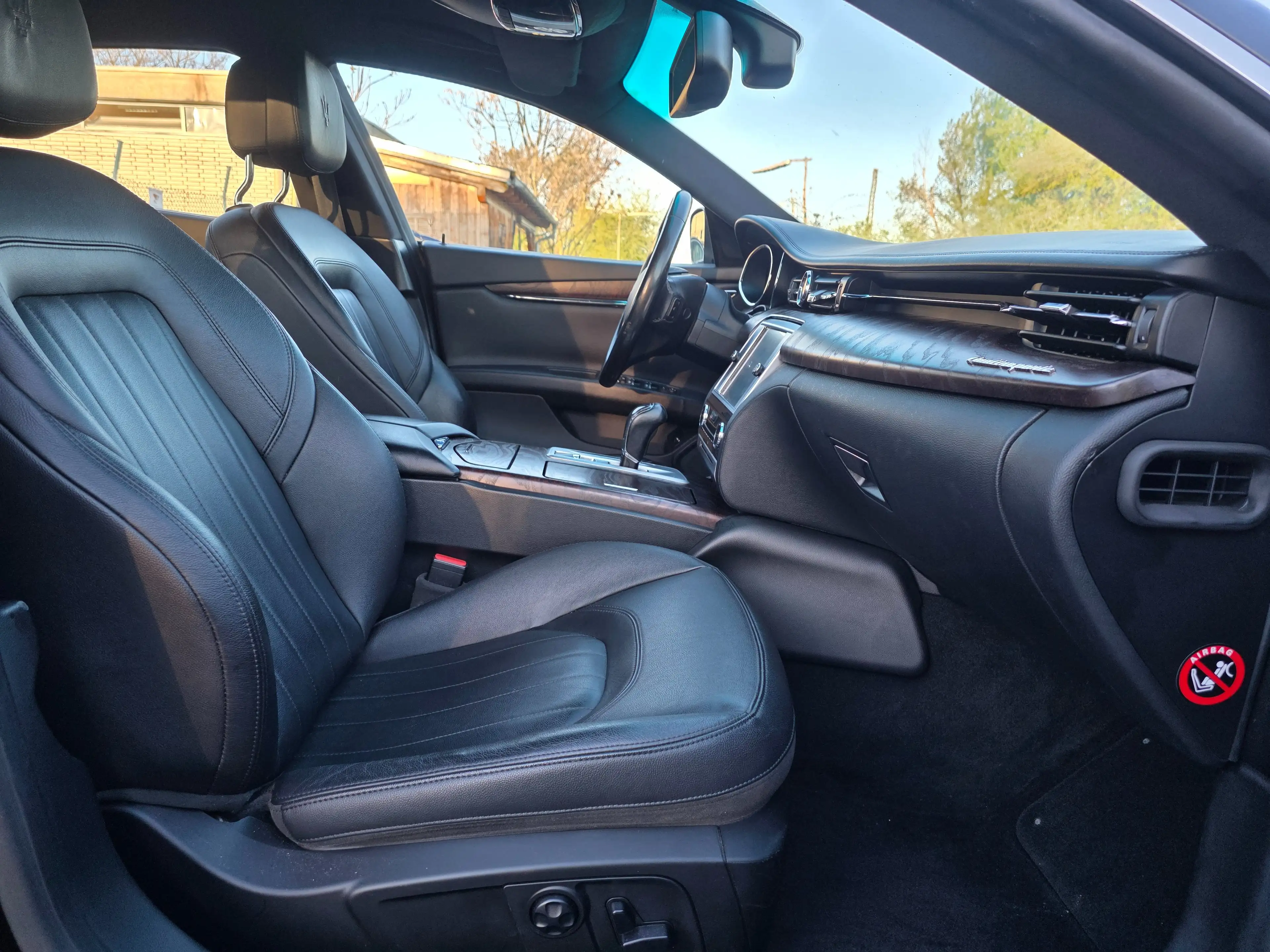 Maserati Quattroporte 3.0 V6 Xenon Rückfahrkamera Leder Sitzheizung — photo 12