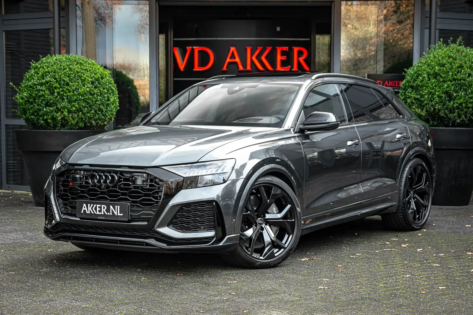 Audi RS Q8 RSQ8 Dynamic Plus | Alcantara Hemel | Massage | He Gris - 1