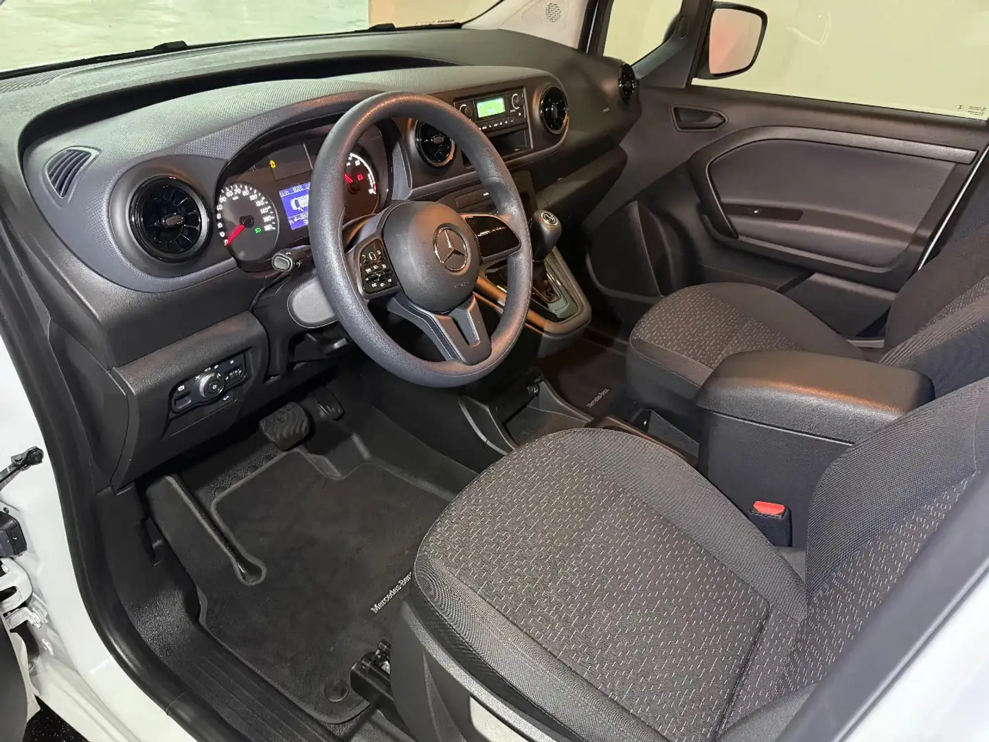 Mercedes-Benz Citan eCitan L1 Pro 51kWh l AIRCO l CRUISE CONTROL Wit - 2