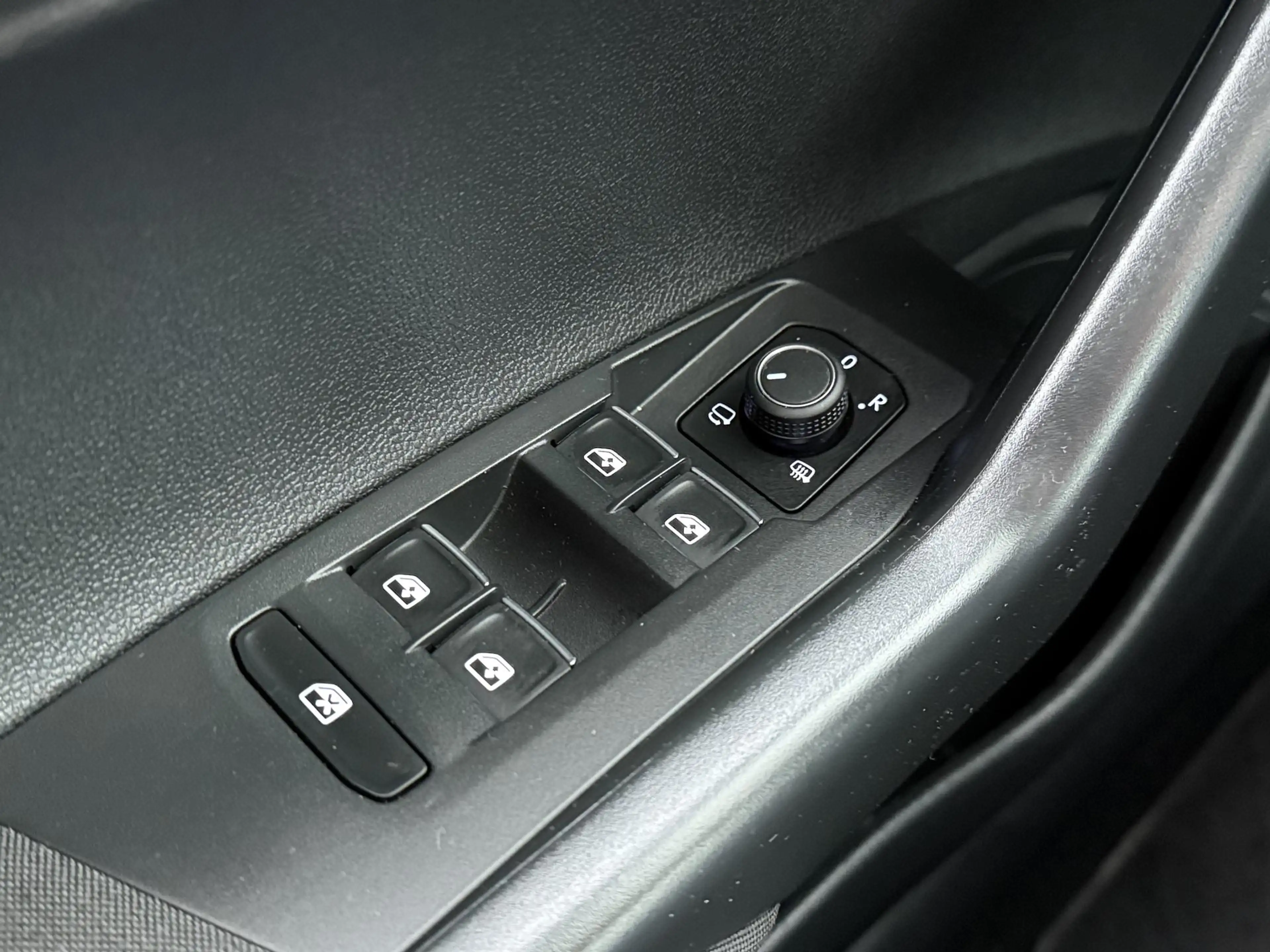 Volkswagen Taigo 1.0 TSI Style | 110 PK | Automaat | Adaptive Cruis — photo 12