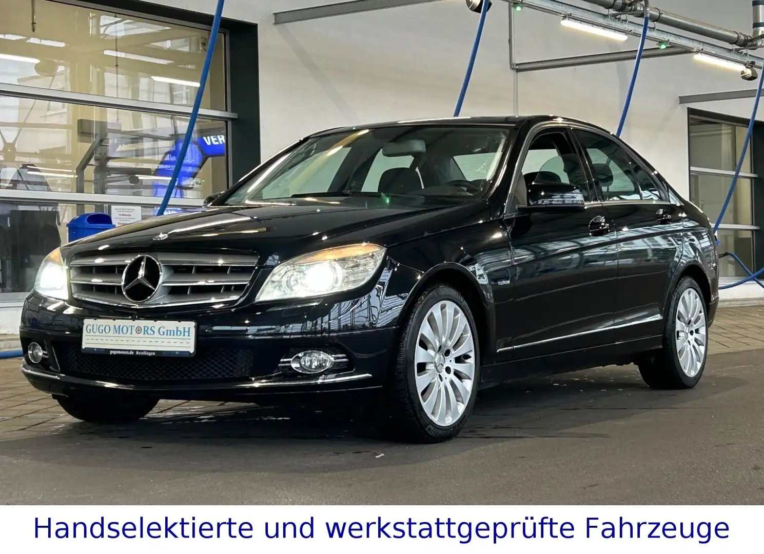 Mercedes-Benz C 350 CGI Avantgarde / AHK / DAIMLER SERVICE Schwarz - 1