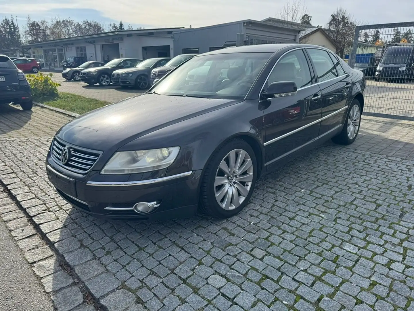 Volkswagen Phaeton V6 TDI 4Motion - TÜV 06.2027. - Euro 5 - Gris - 1
