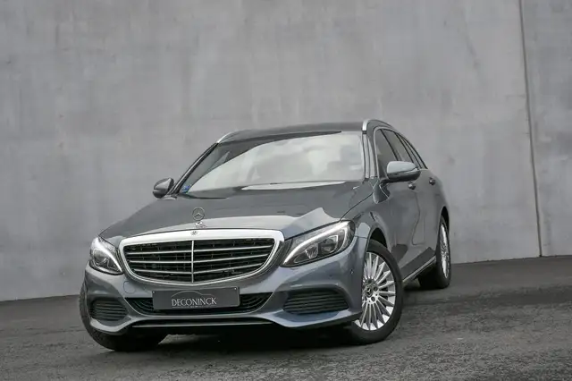 Mercedes-Benz C 180 *AVANTGARDE*LEDER*LED*CAMERA*NAVI*ELEC SEATS*