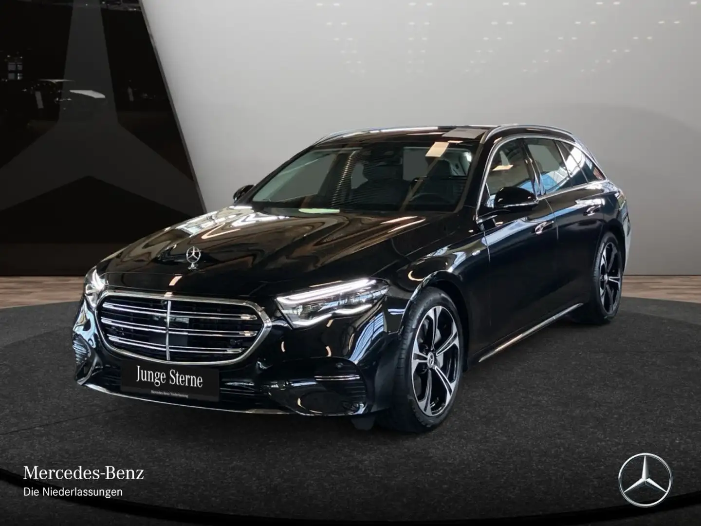 Mercedes-Benz E 300 e T Hybrid Exclusive Fahrass 360° Pano HUD Schwarz - 2
