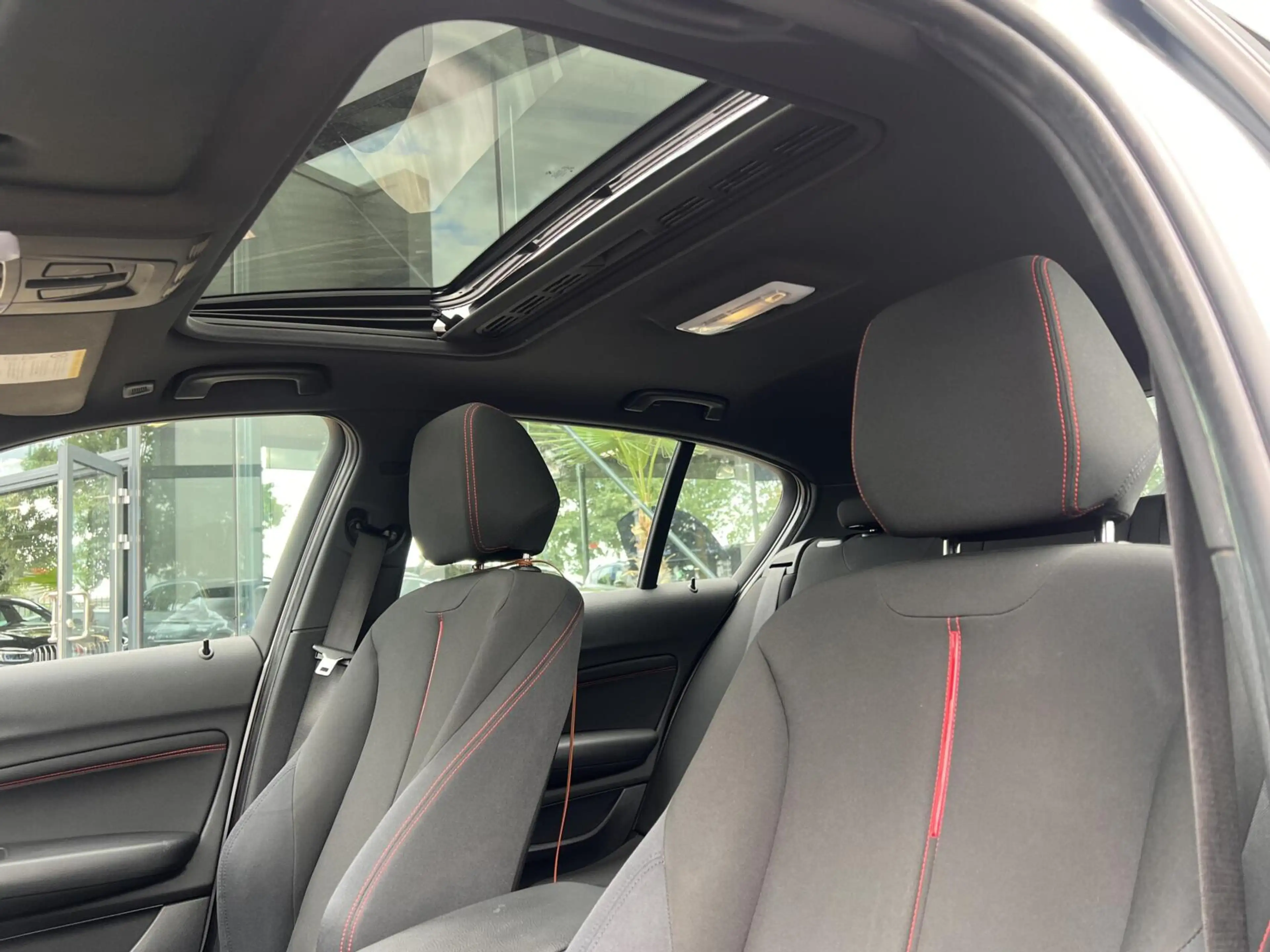 BMW 118 1-serie 118i Sport Line Airco Cruise Navi Open dak — photo 44