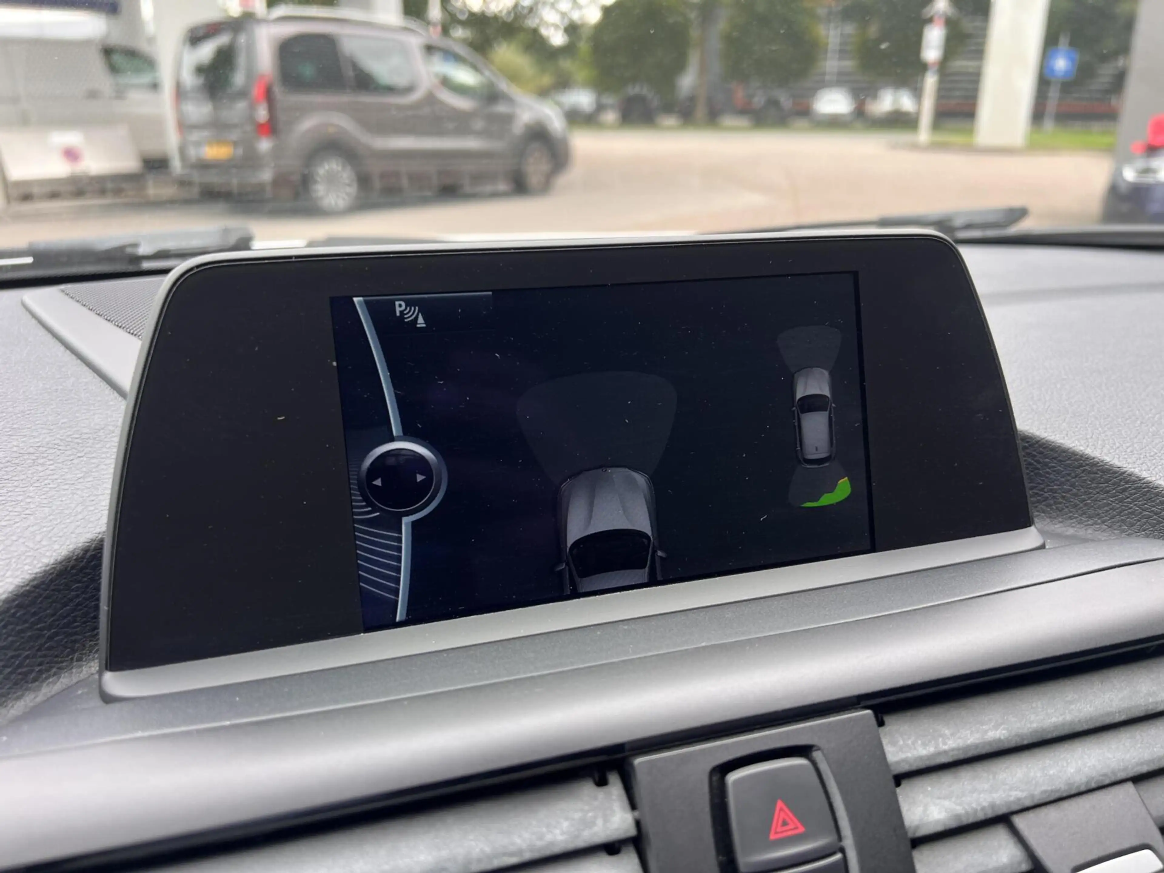 BMW 118 1-serie 118i Sport Line Airco Cruise Navi Open dak — photo 29