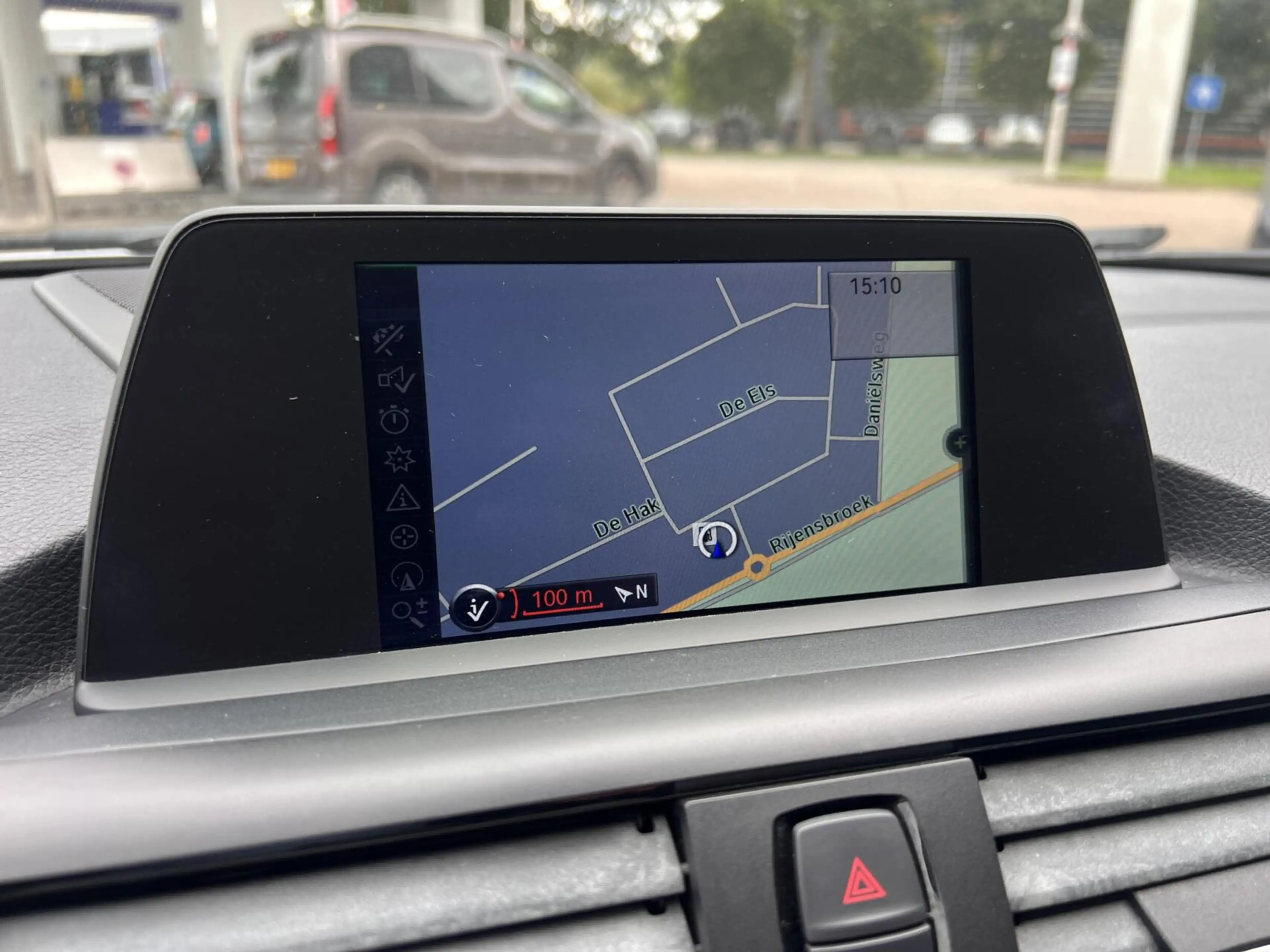 BMW 118 1-serie 118i Sport Line Airco Cruise Navi Open dak — photo 27