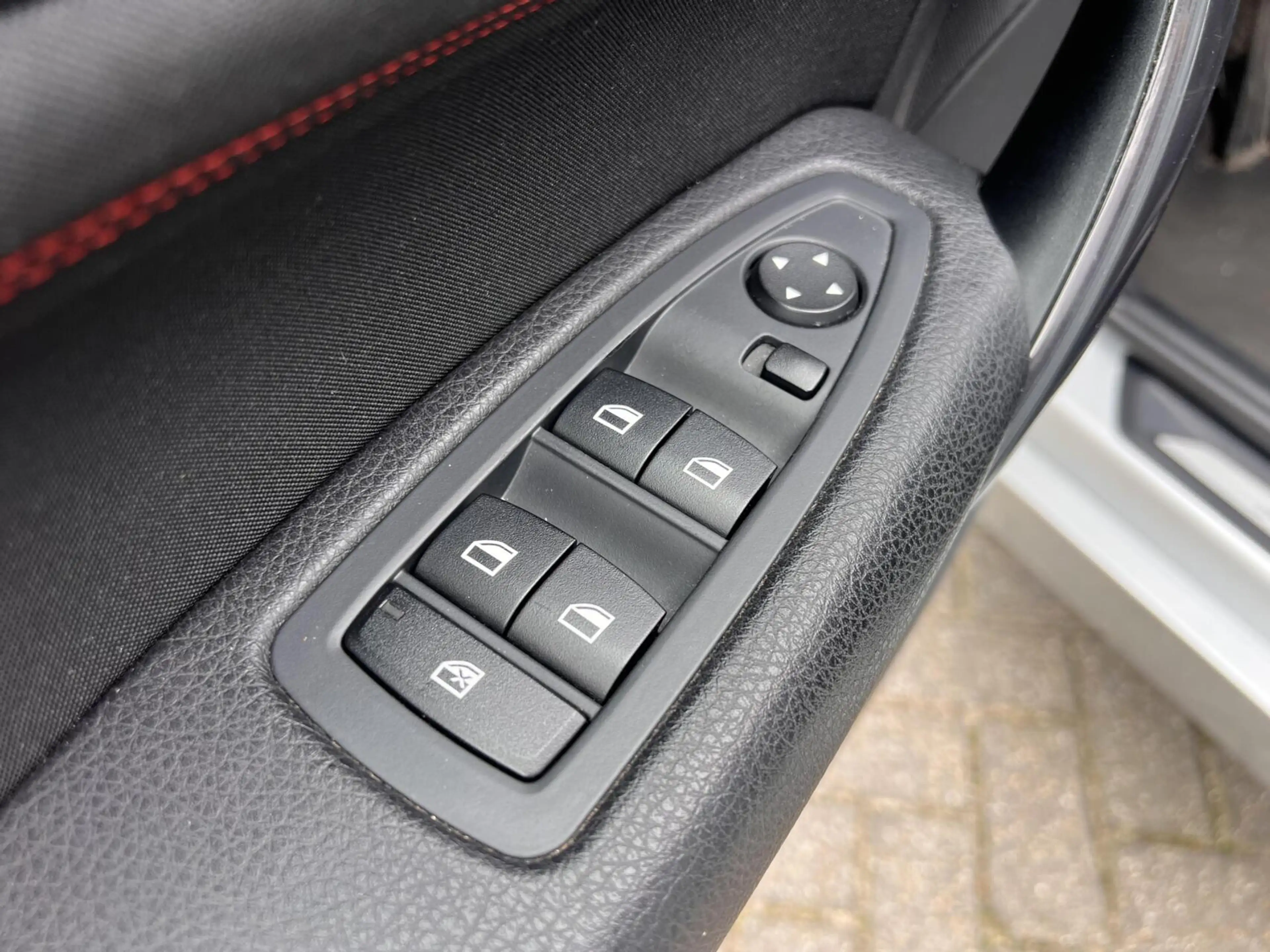 BMW 118 1-serie 118i Sport Line Airco Cruise Navi Open dak — photo 42