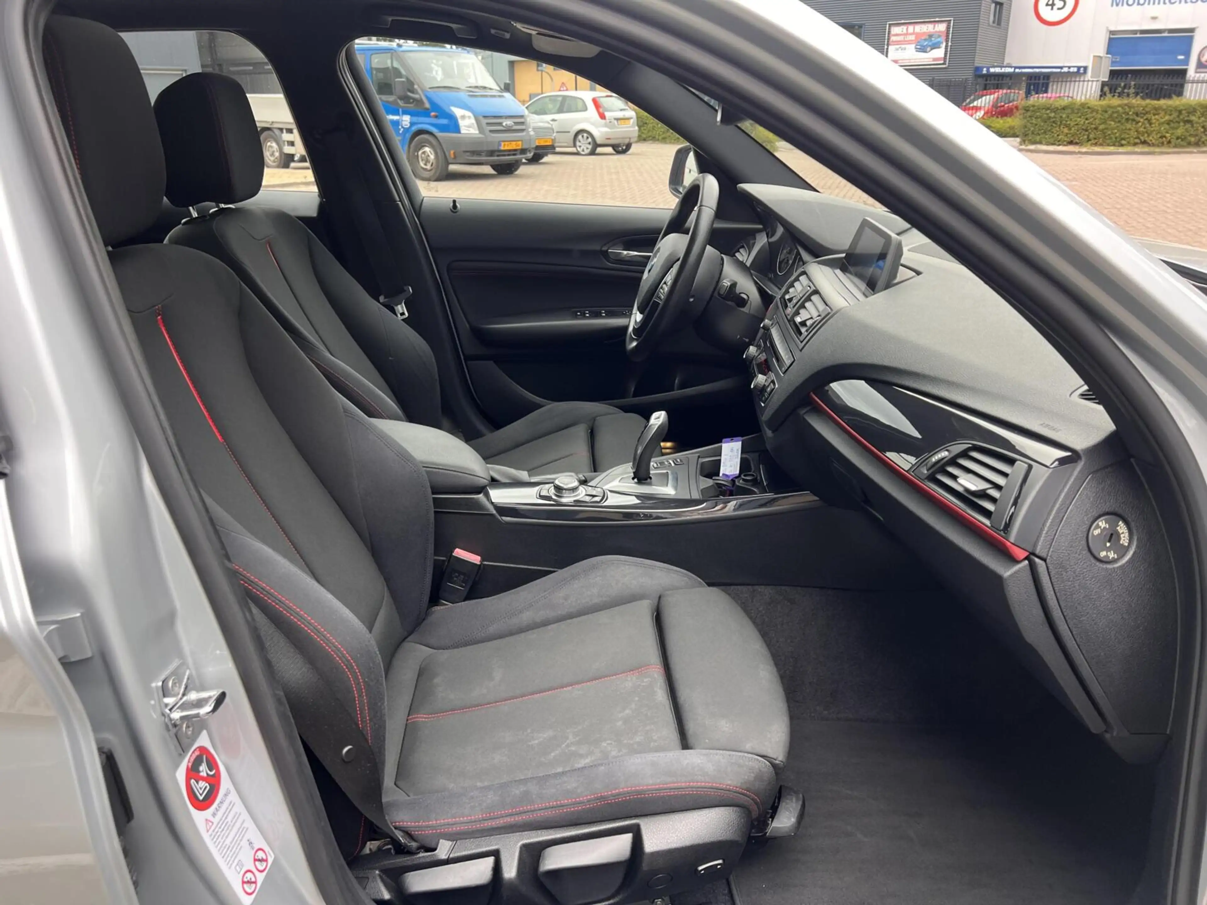 BMW 118 1-serie 118i Sport Line Airco Cruise Navi Open dak — photo 19