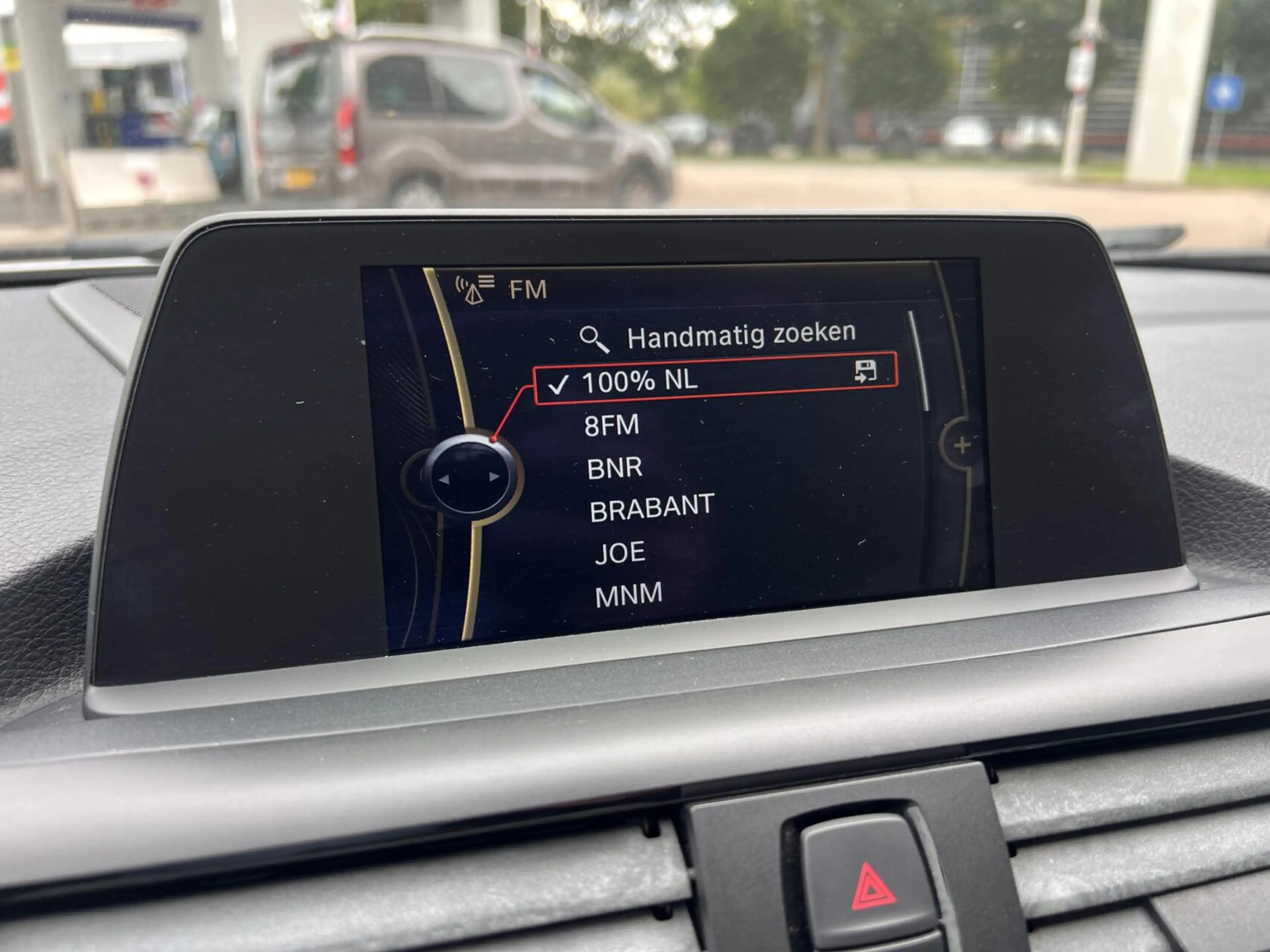BMW 118 1-serie 118i Sport Line Airco Cruise Navi Open dak — photo 24