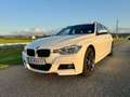 BMW 320 320d Touring M Sport Aut. M Sport Weiß - thumbnail 1