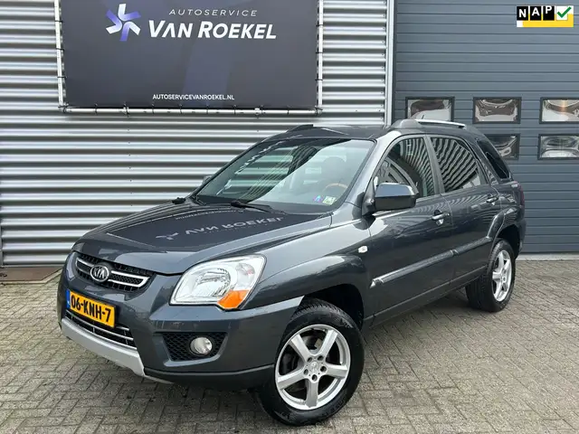 Kia Sportage 2.0 CVVT Fifteen | Pano | Clima | Leer | Trekhaak