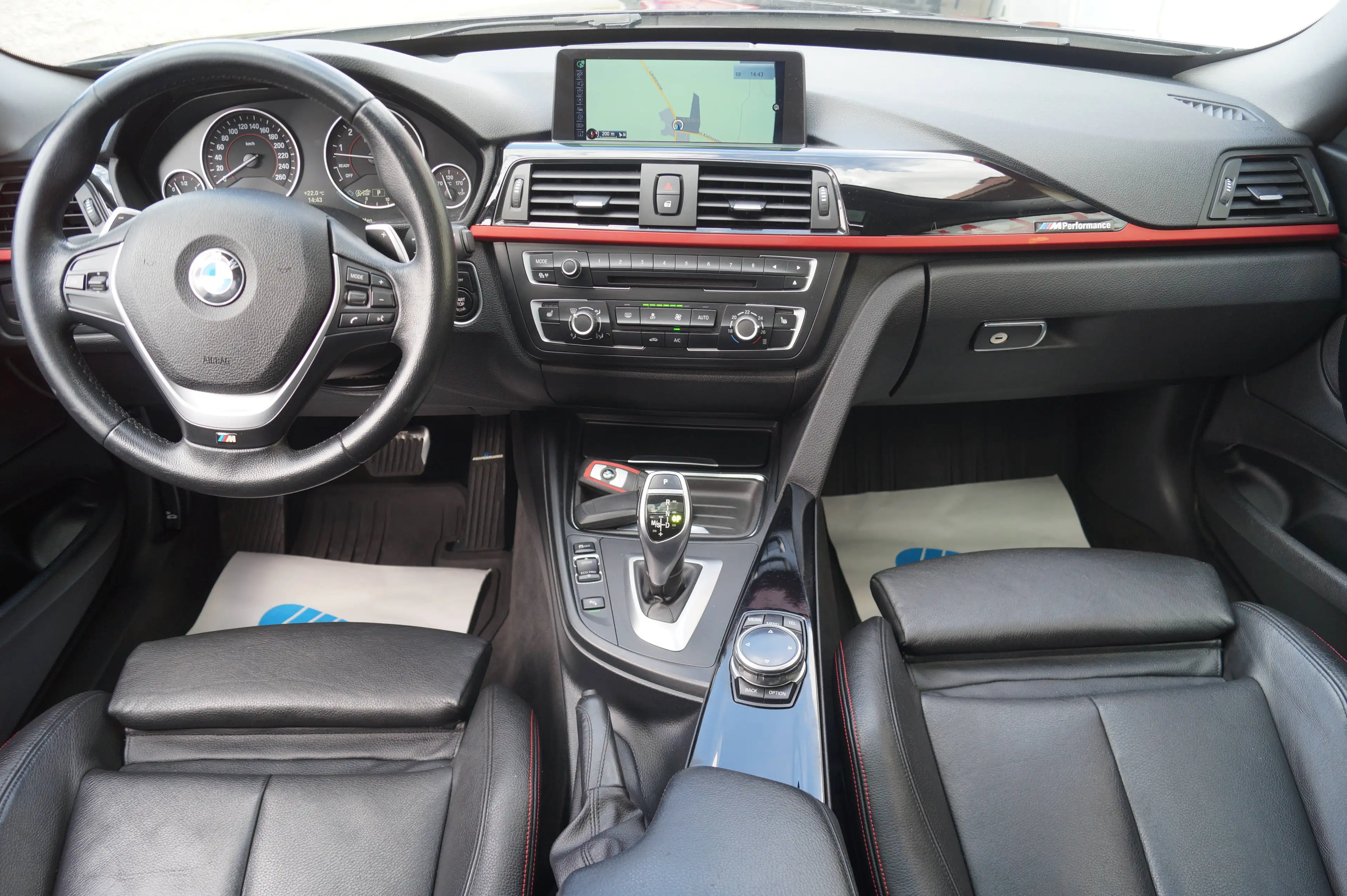 BMW 335 335 i xDrive Gran Tursimo Pano*Standheizung — photo 11