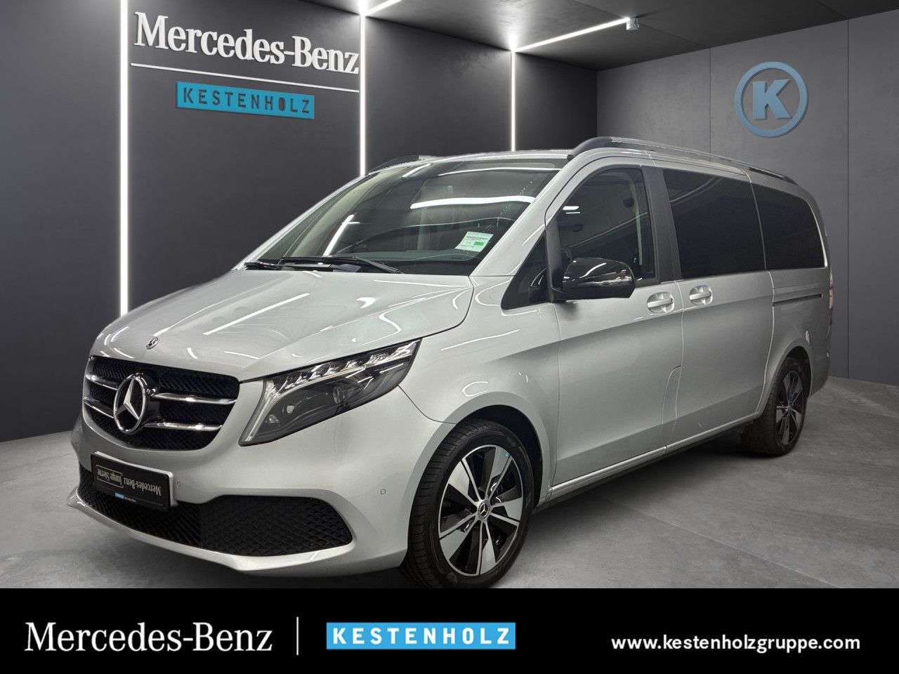 Mercedes-Benz V 220