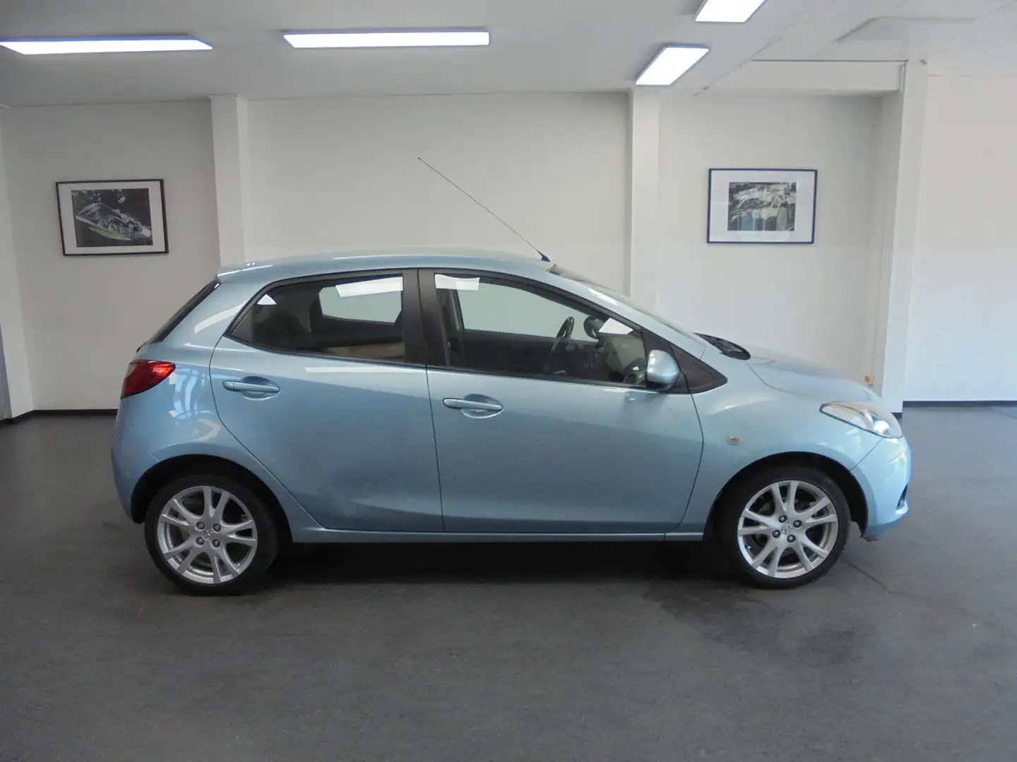 Mazda 2 1.3 Impression Klima Sitzheizung TÜV 05/2027 Blauw - 1